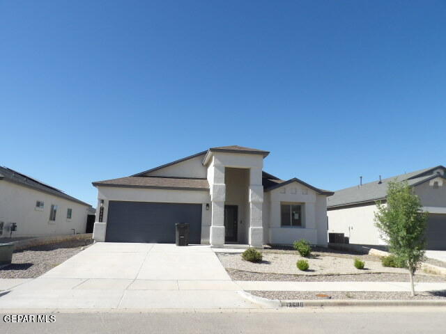 13688 LAGO VISTA Avenue, Horizon City, TX 79928