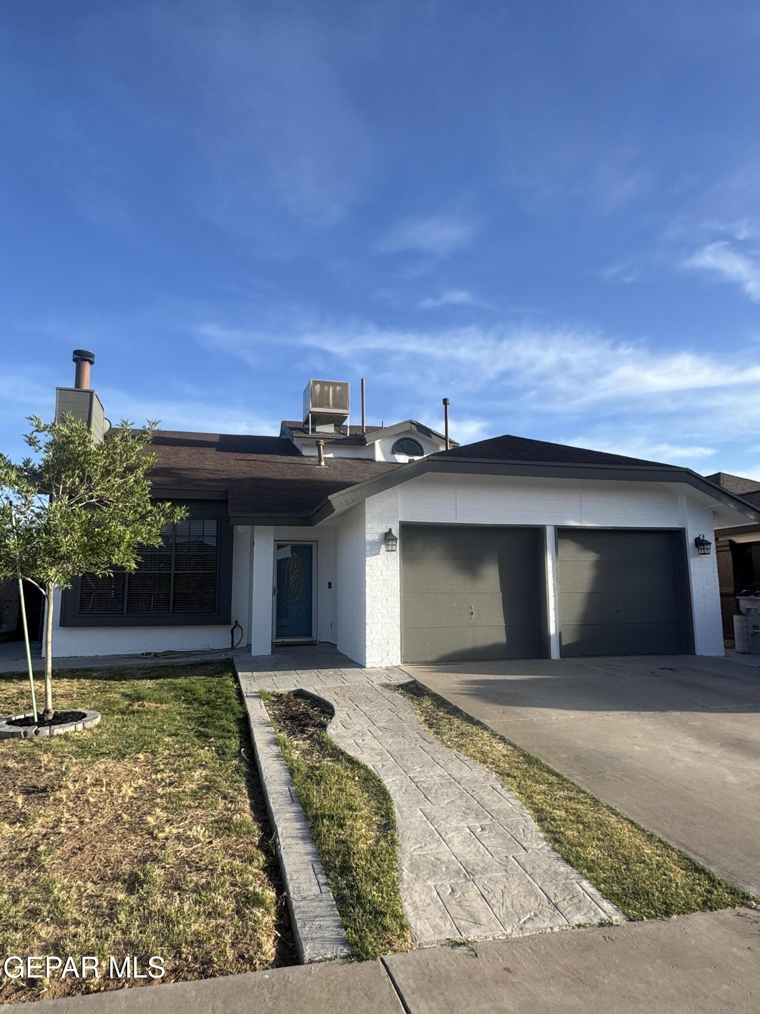 3550 BROKEN ARROW Drive, El Paso, TX 79936