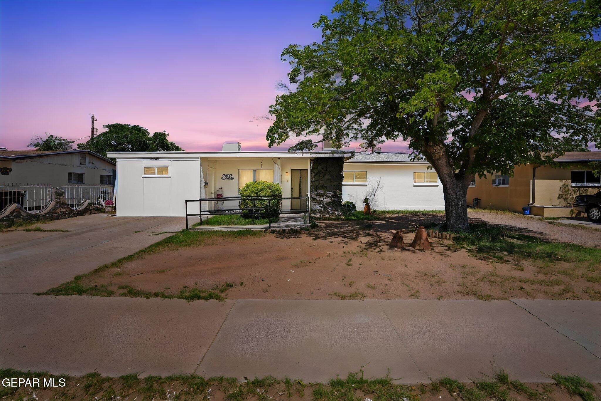 5264 Pikes Peak Drive, El Paso, TX 79904