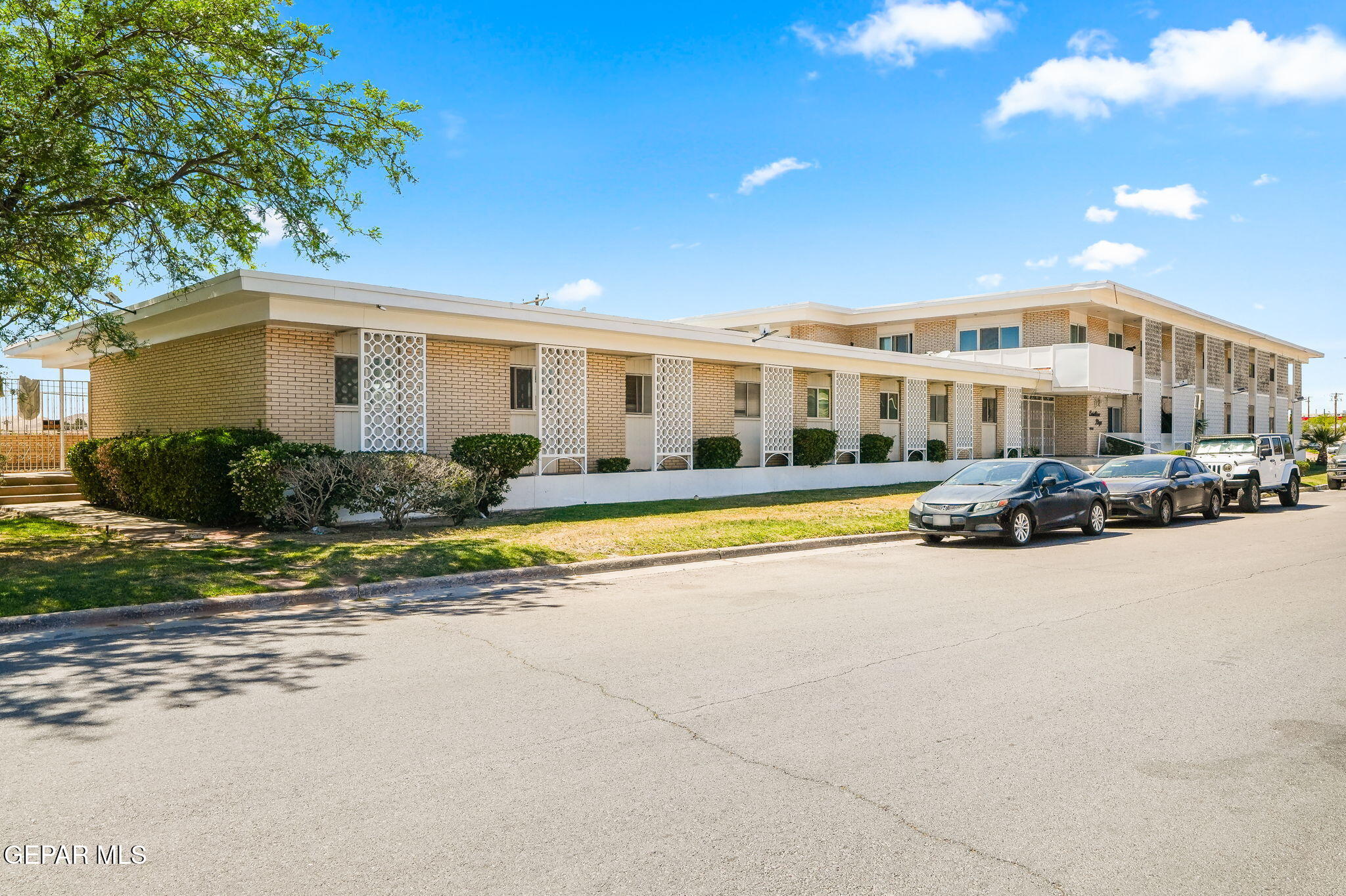 4155 Krupp Drive J, El Paso, TX 79902