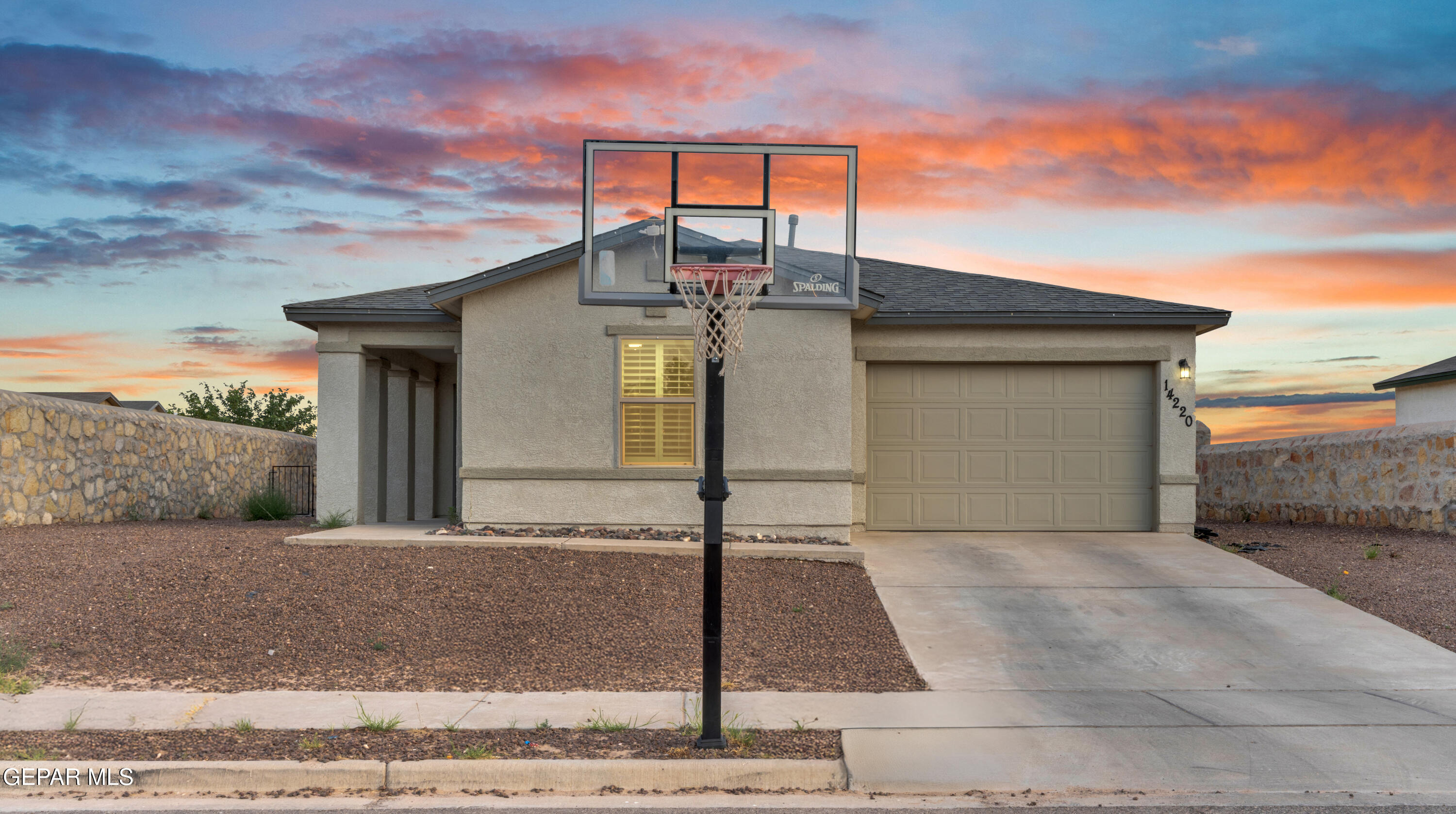 14220 DESIERTO BUENO Avenue, Horizon City, TX 79928