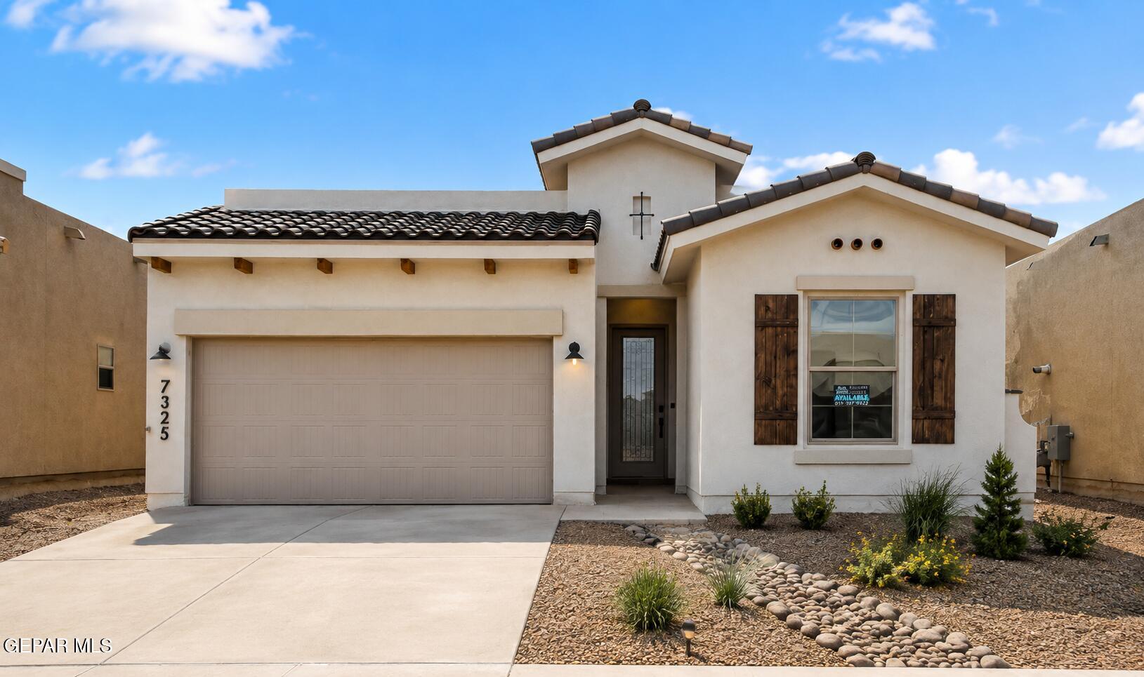 588 Basketflower Drive, Horizon City, TX 79928