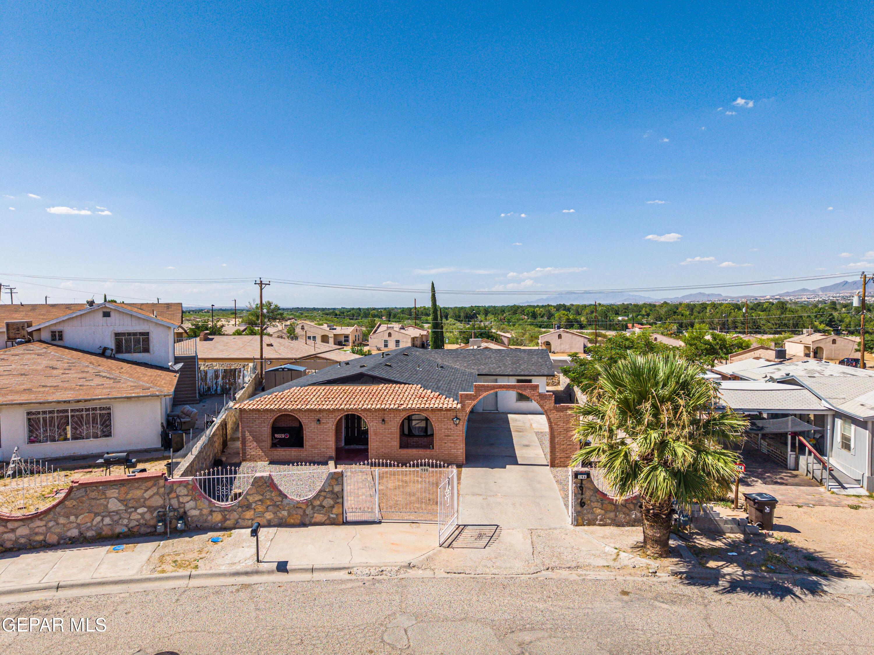 196 ASPEN Drive, Sunland Park, NM 88063