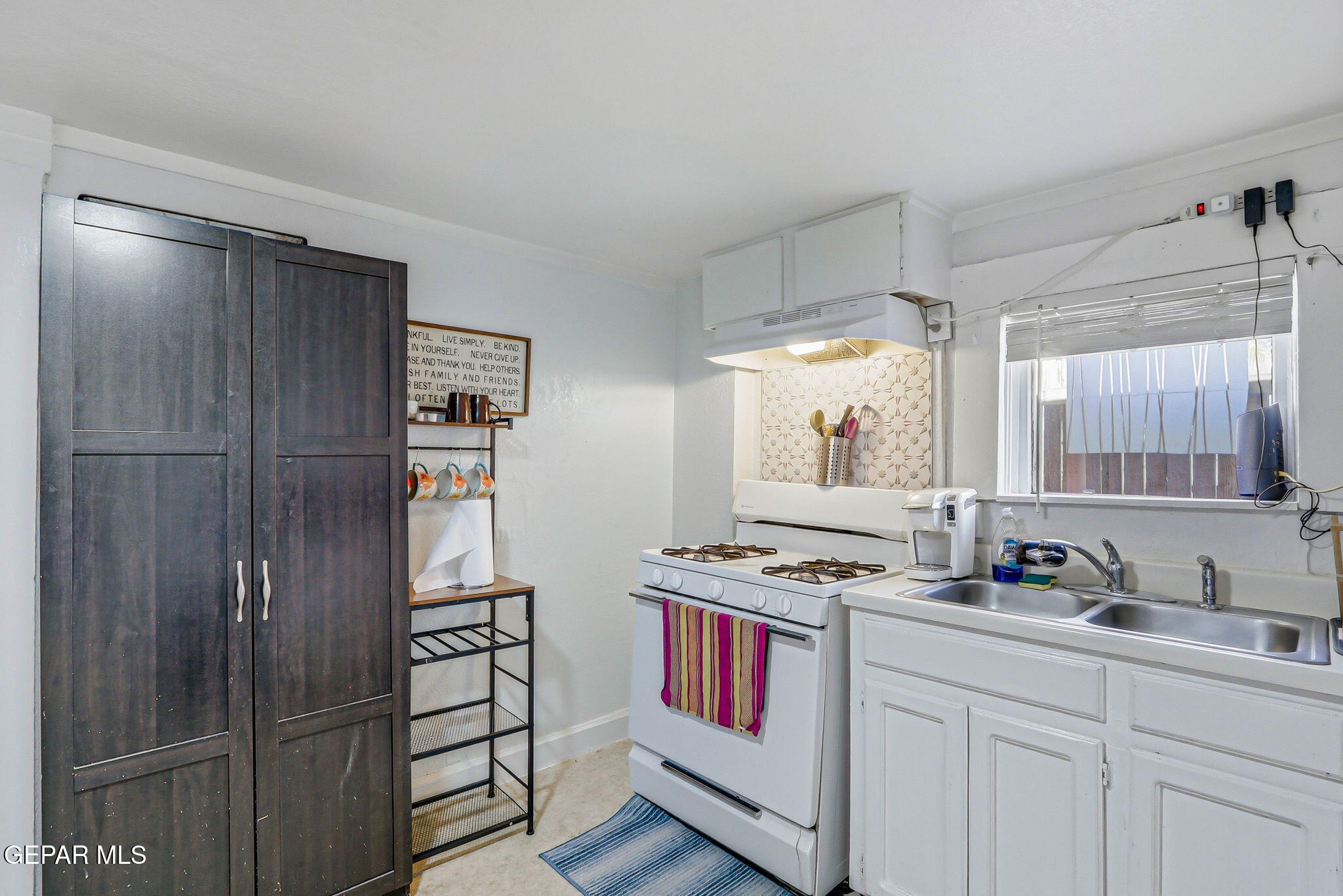3905 LEAVELL Avenue, El Paso, TX 79904