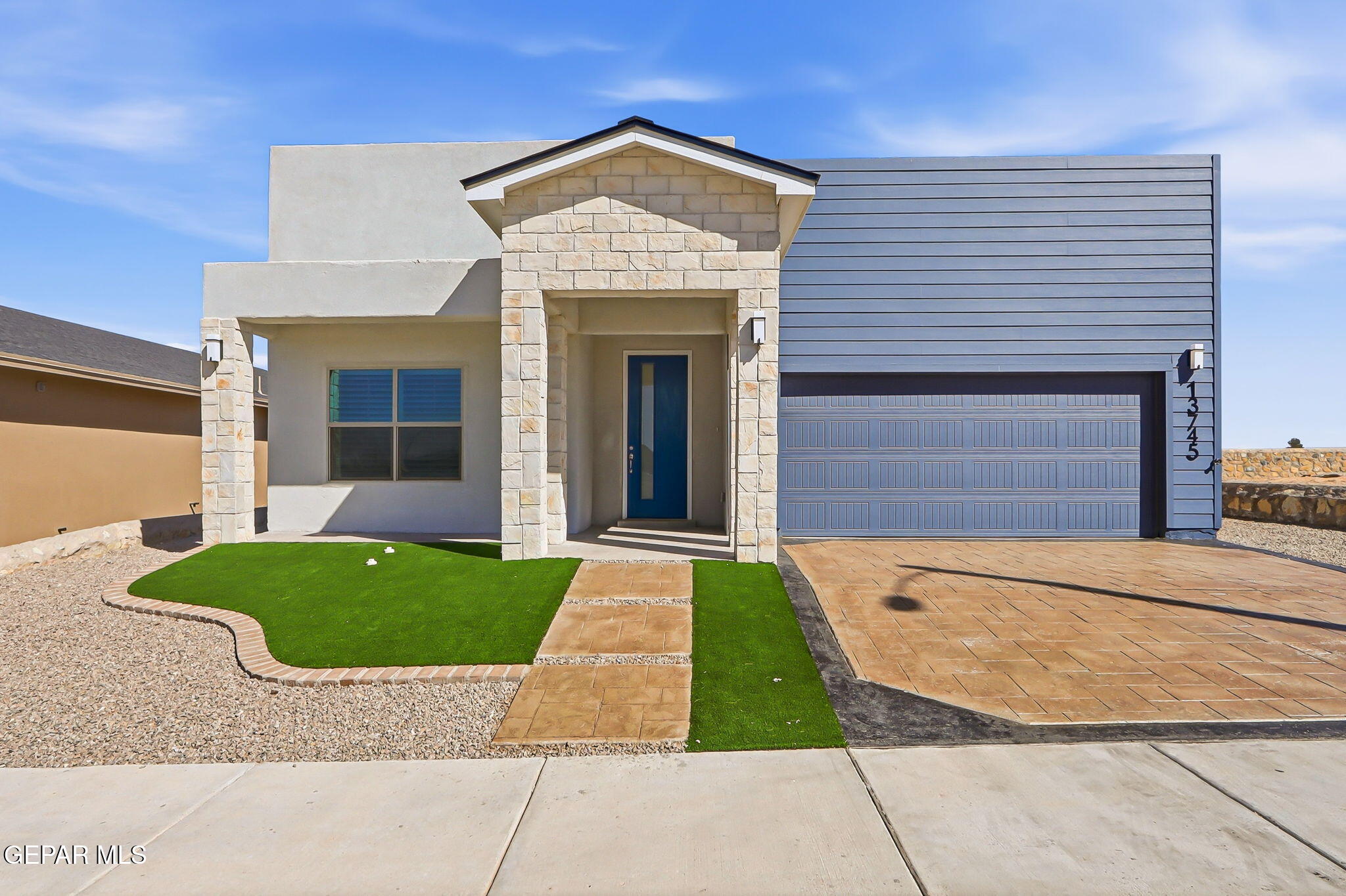 13745 CENTRO VISTA, Horizon City, TX 79928