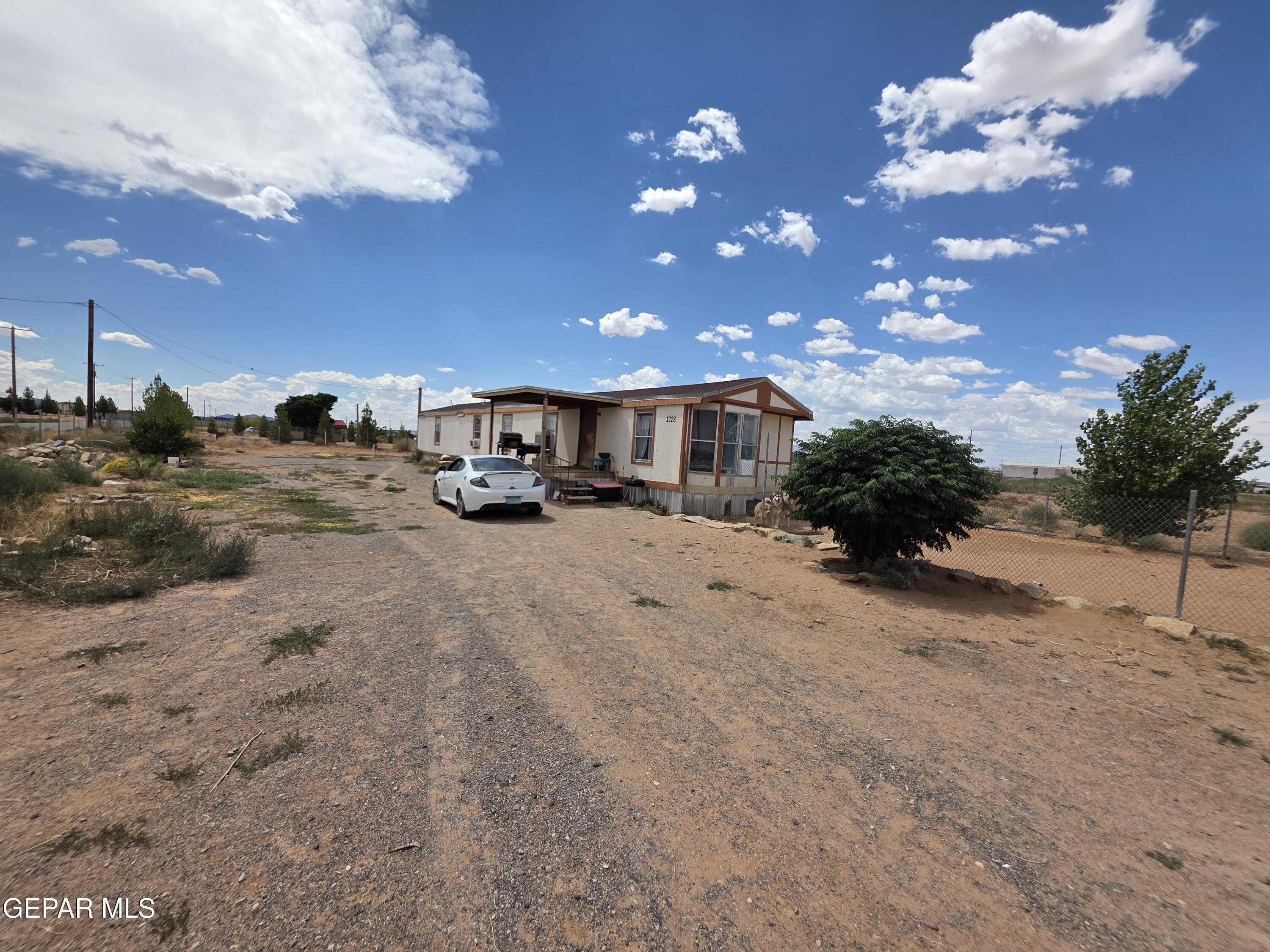 1228 Camino Real Drive, Chaparral, NM 88081