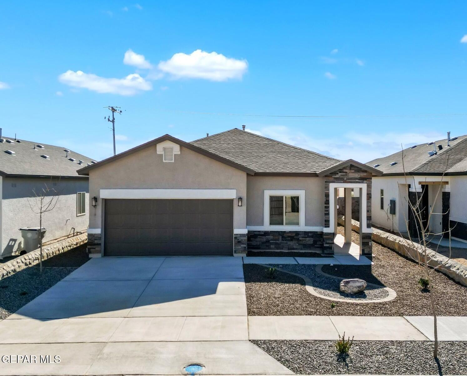 11856 Jenwood Place, El Paso, TX 79934