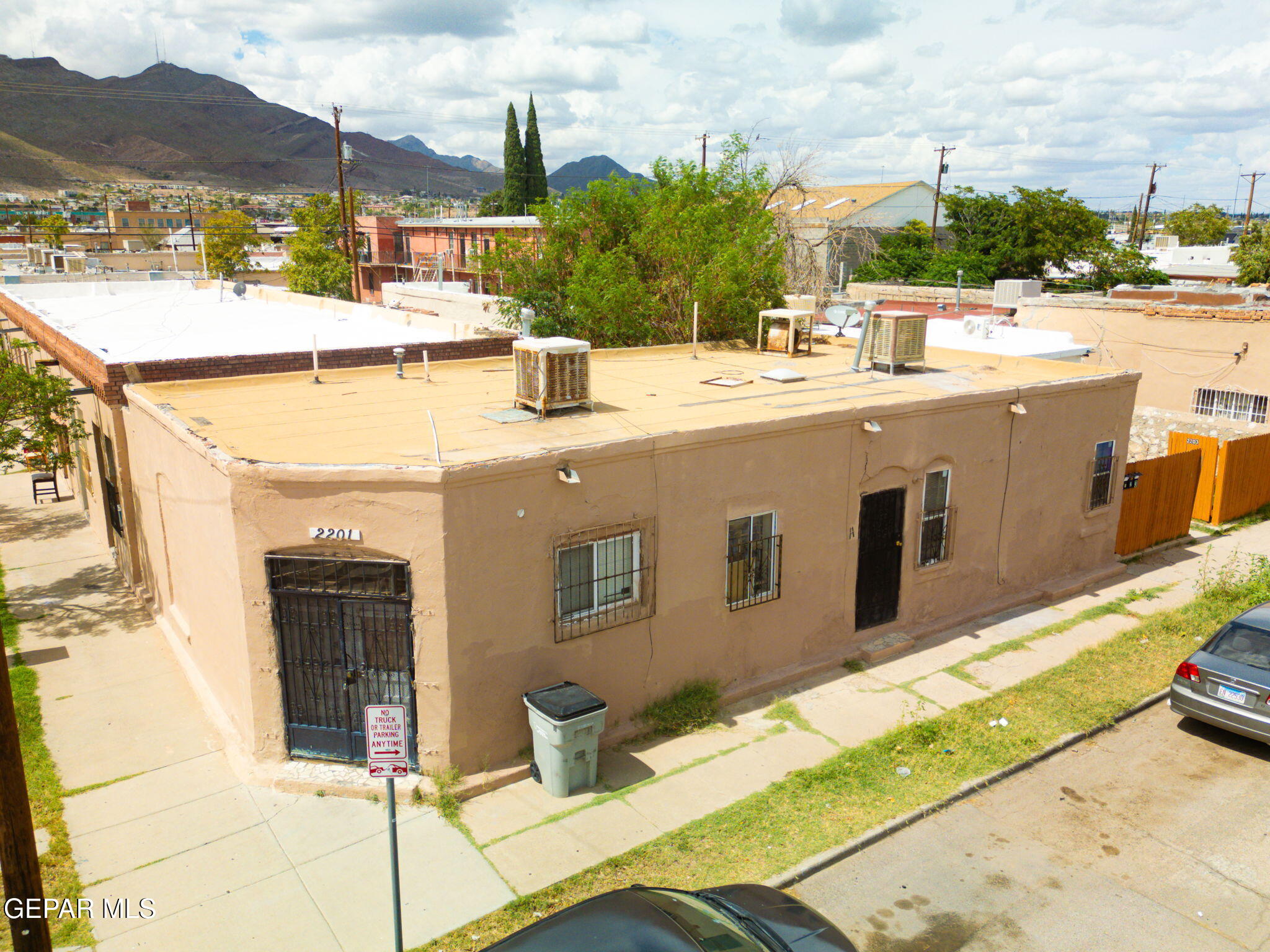 2201 MAGOFFIN Avenue, El Paso, TX 79901