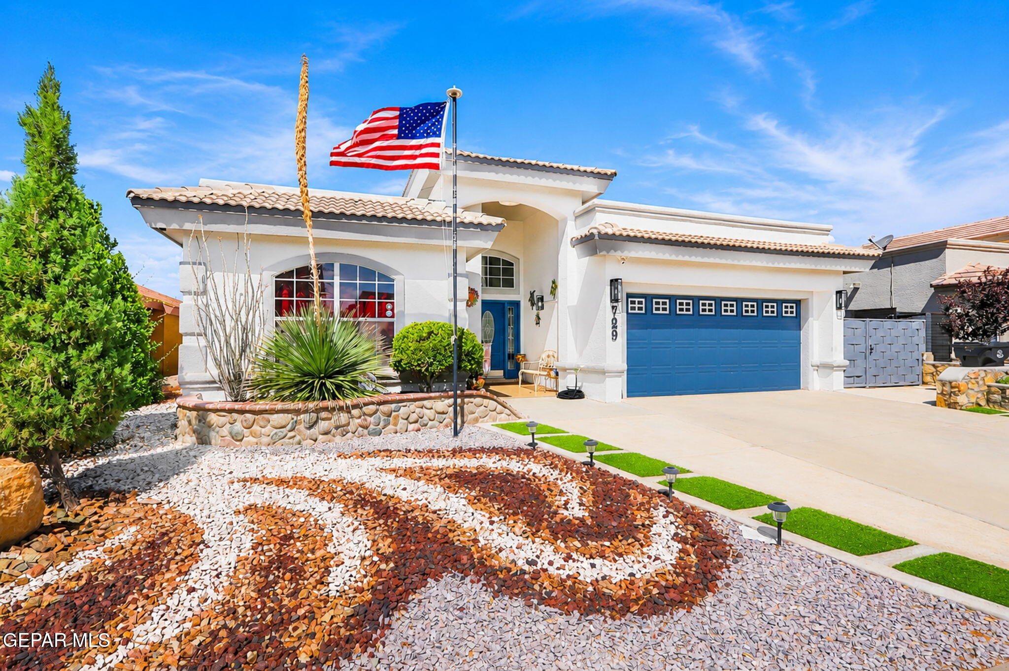 729 DESERT SILVER Drive, Horizon City, TX 79928