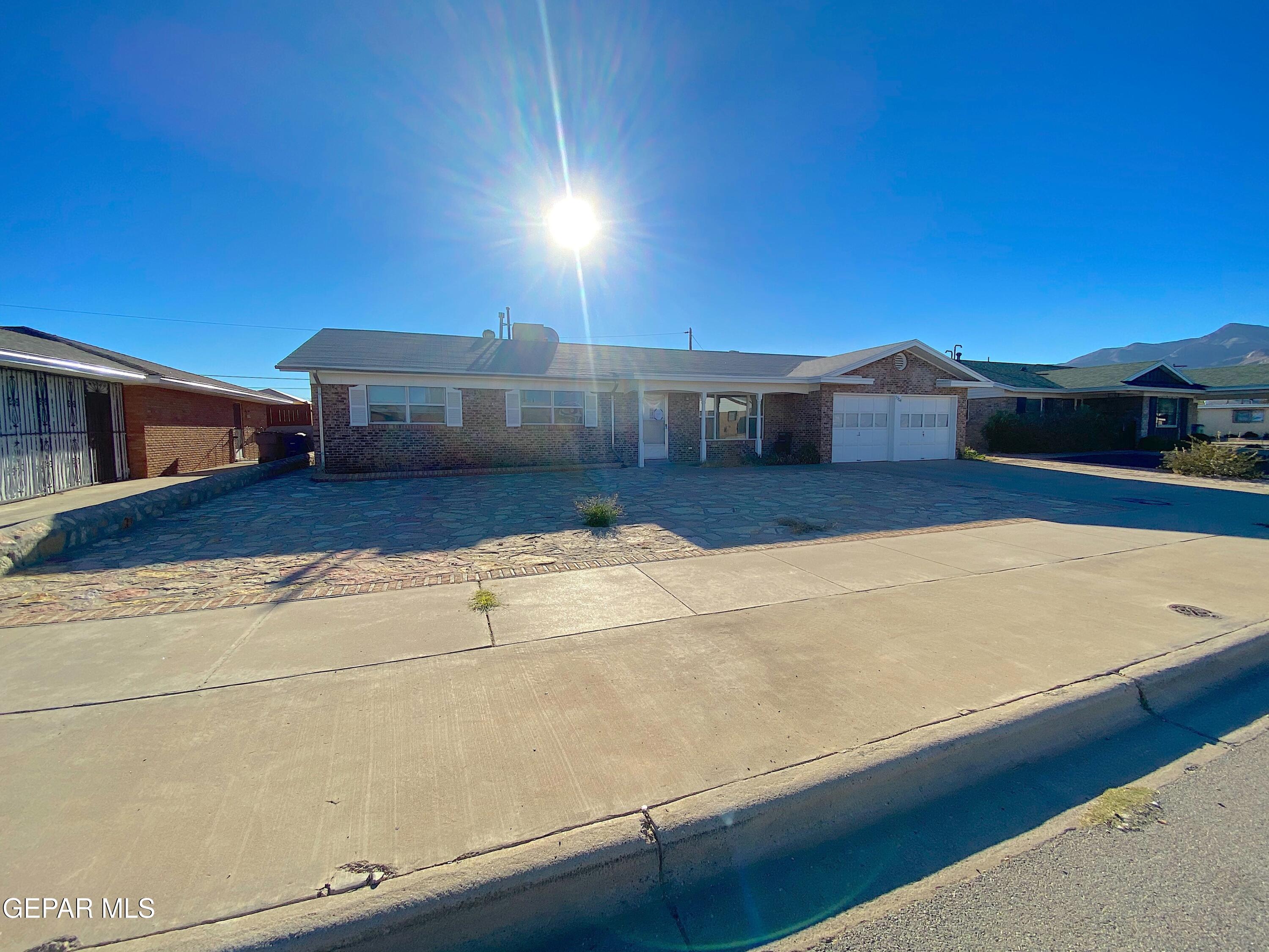 5304 Cornell Avenue, El Paso, TX 79924