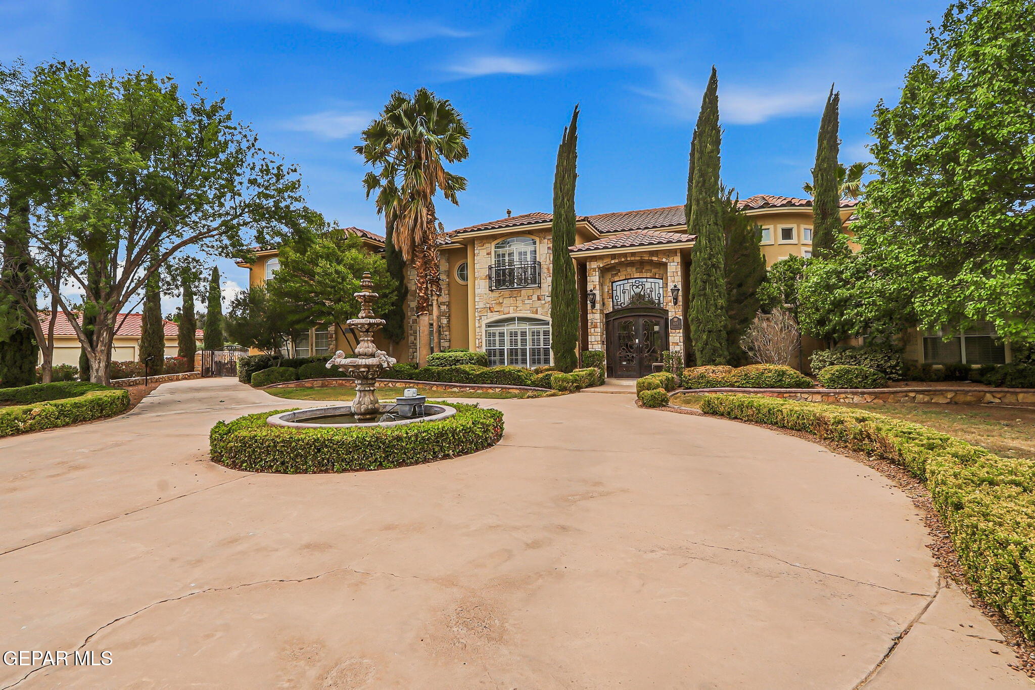 609 MEADOW WILLOW Drive, El Paso, TX 79922