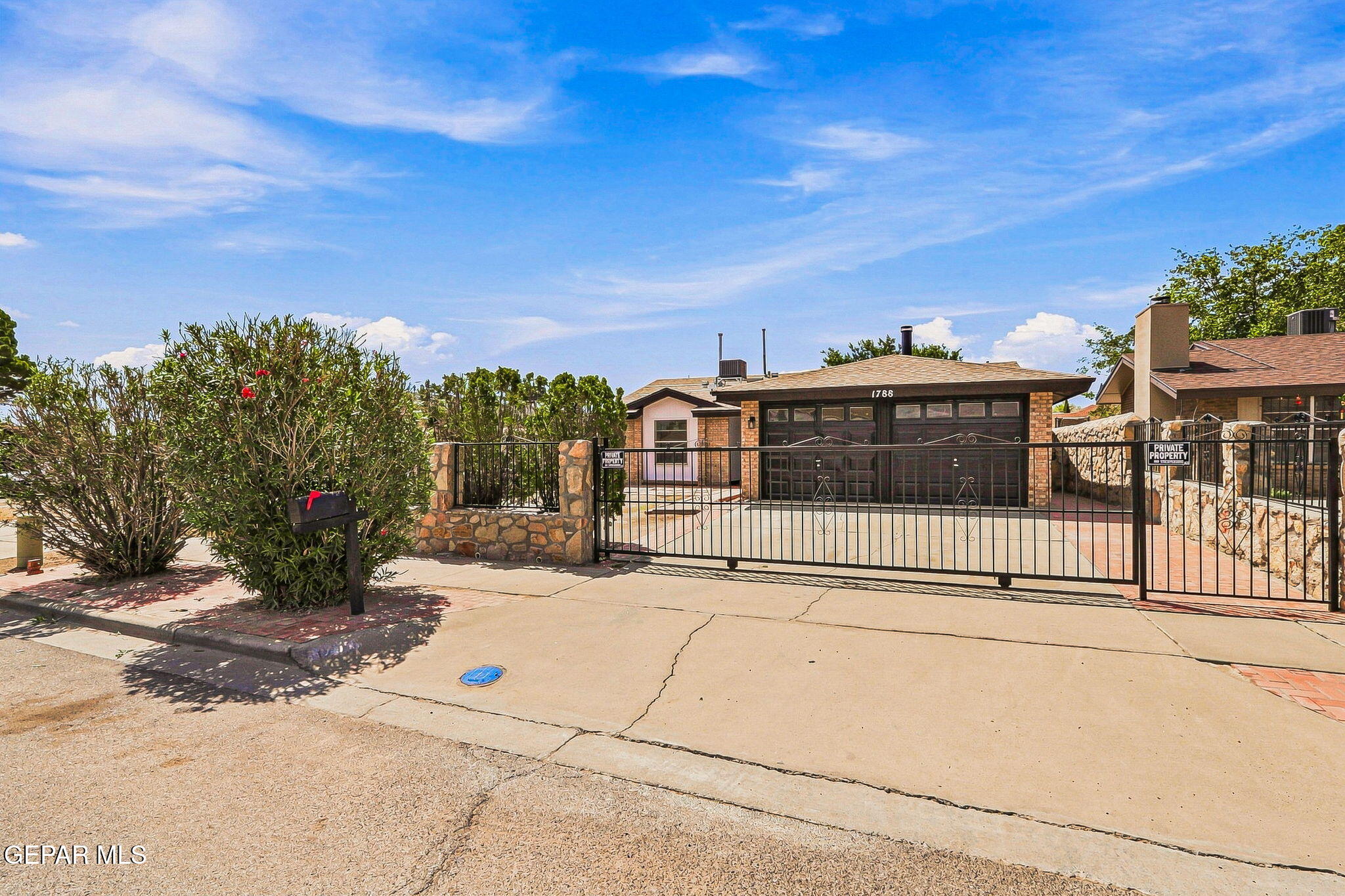 1788 VICTOR LOPEZ Drive, El Paso, TX 79936