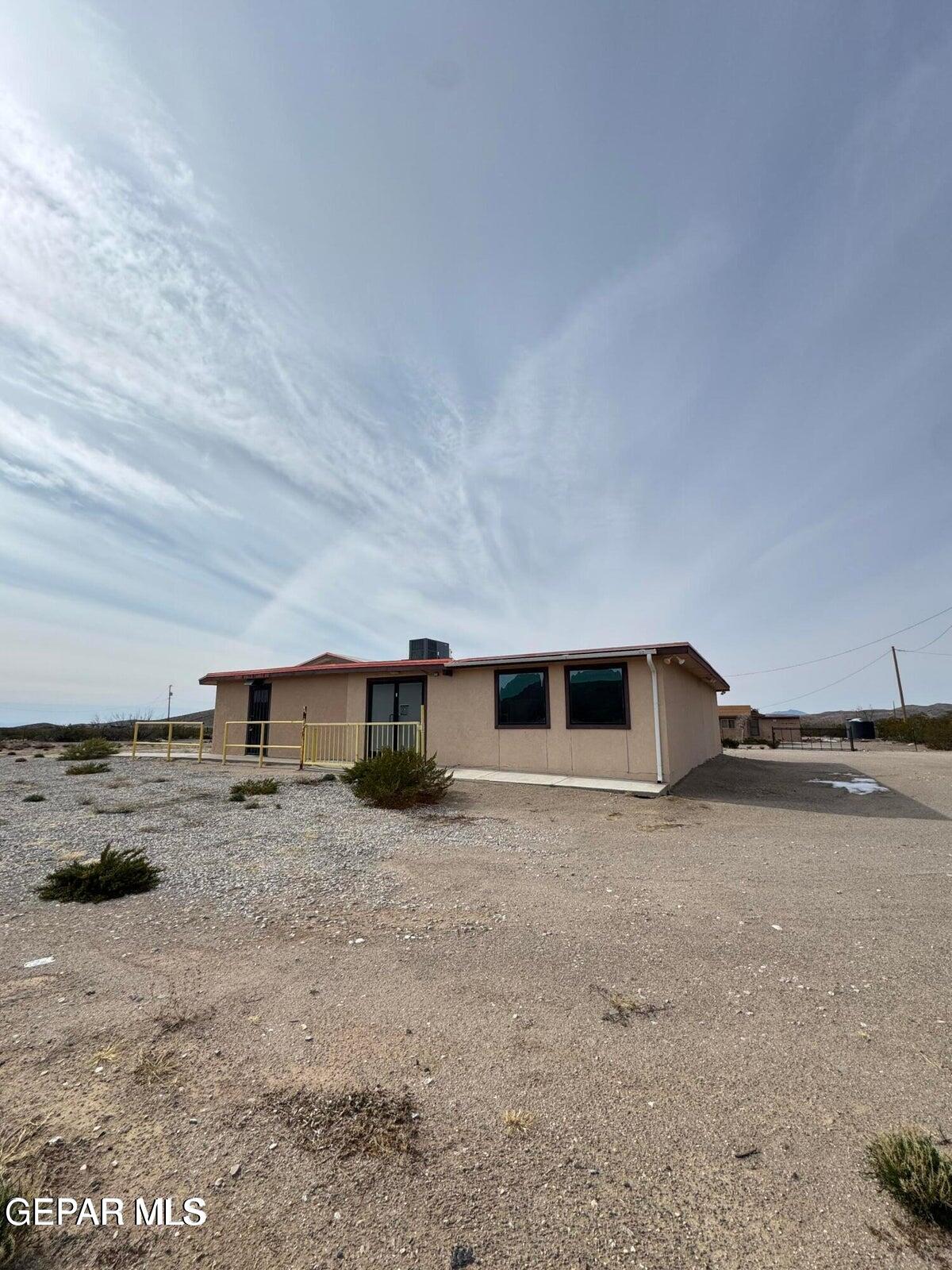 5989 HUECO TANKS Road, El Paso, TX 79938