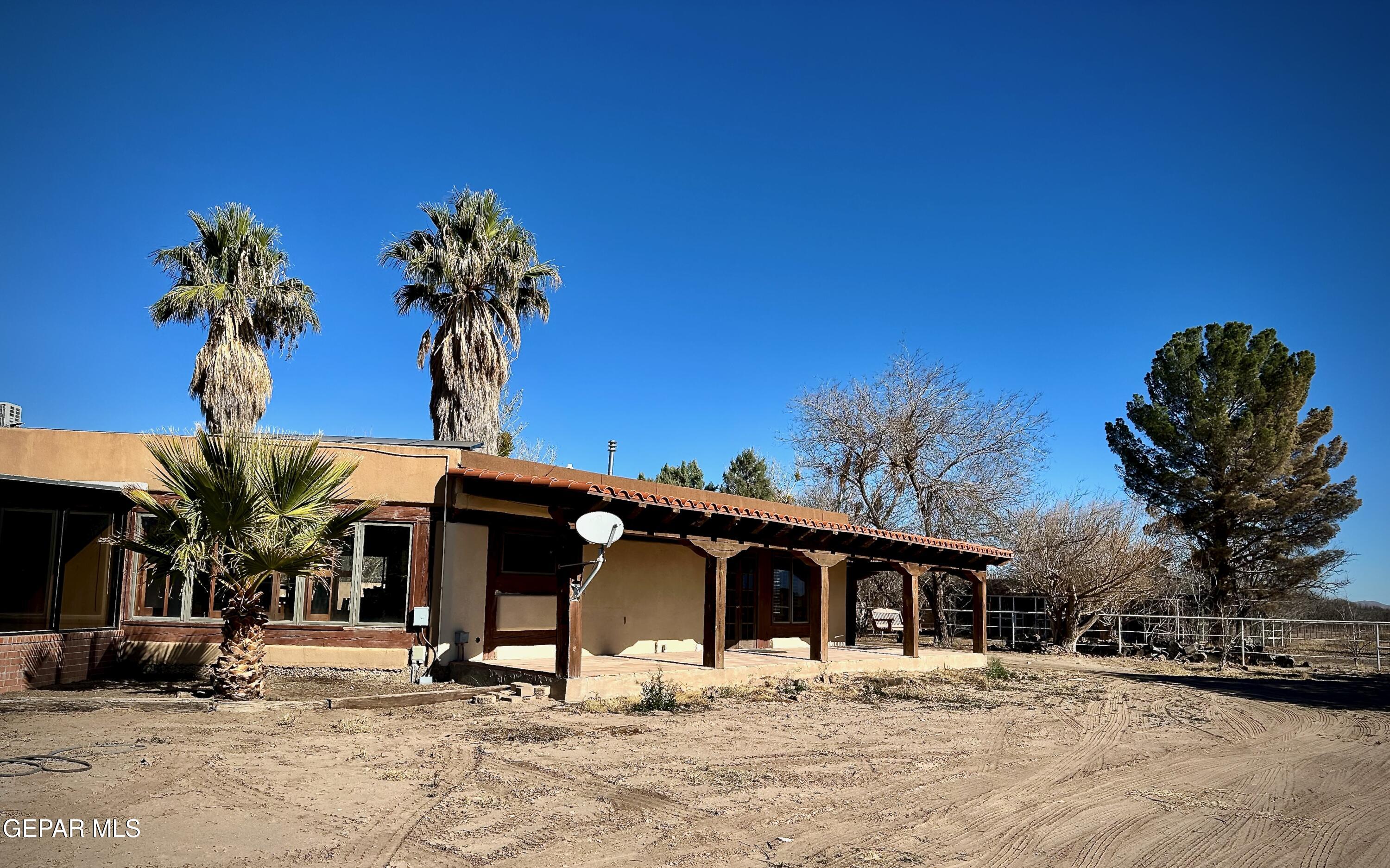 1095 Little Road, Anthony, NM 88021