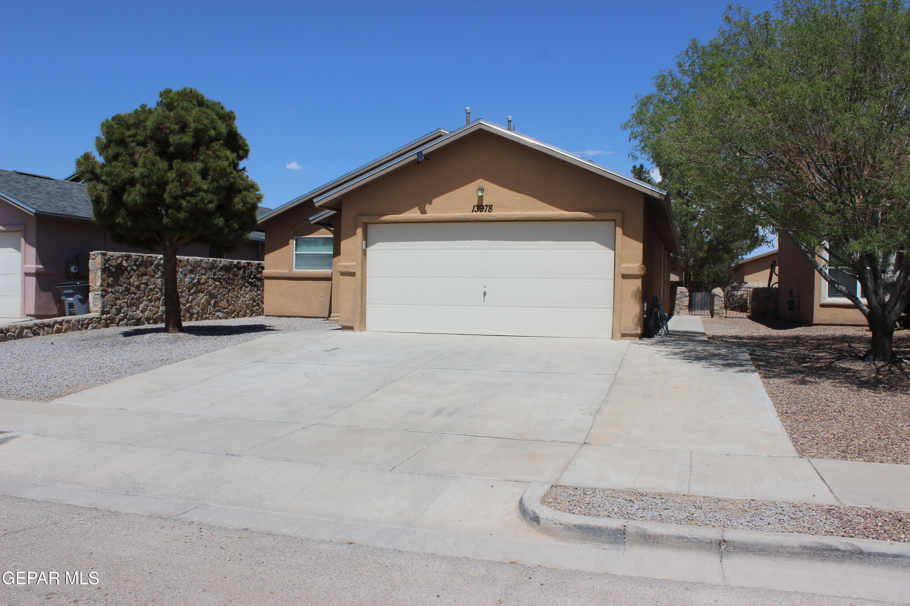 13978 VAQUERO ROCK Drive, El Paso, TX 79938