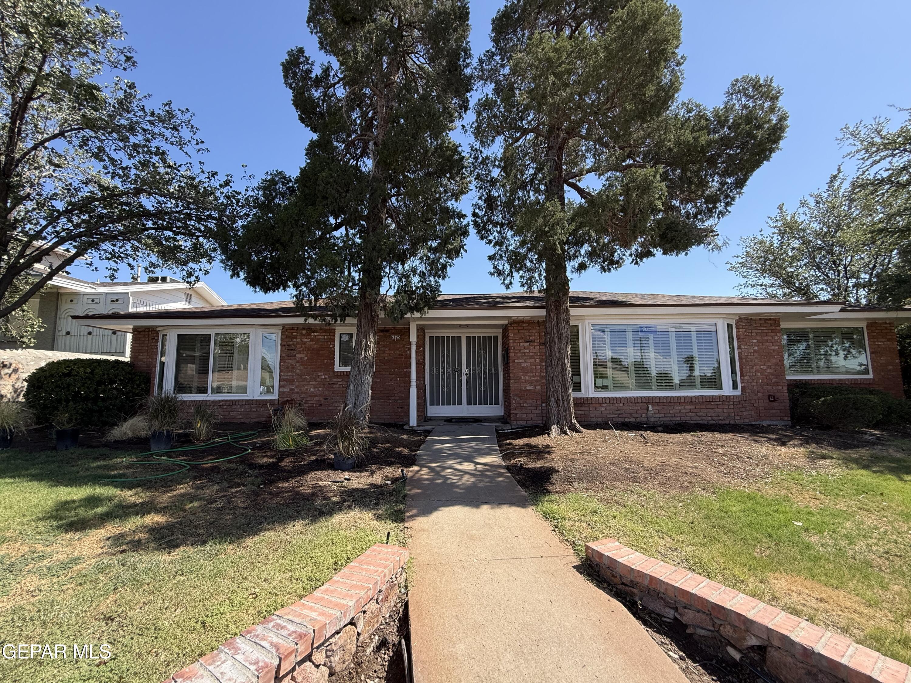 6325 WESTWIND Drive, El Paso, TX 79912