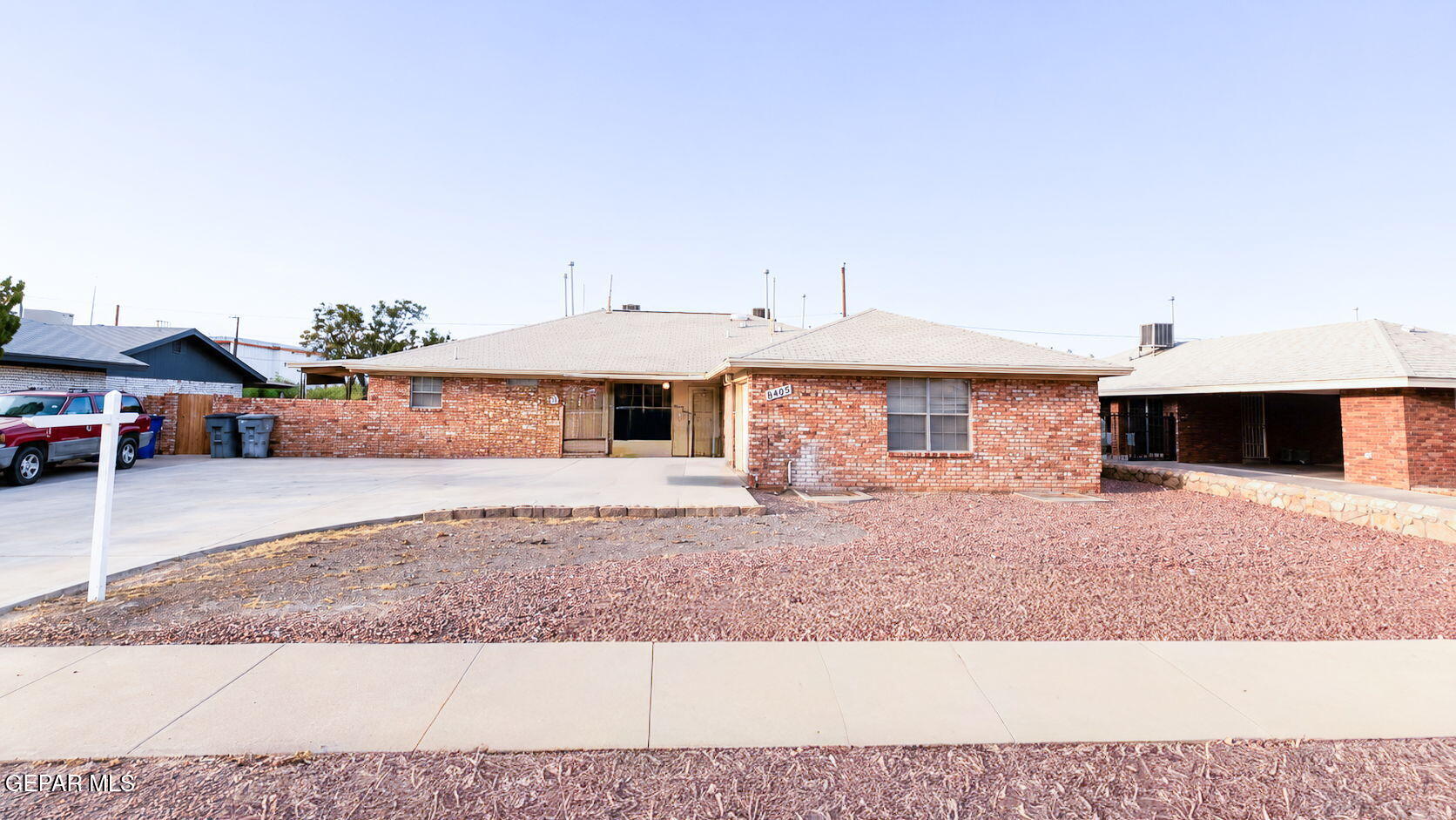 8405 Mettler Drive, El Paso, TX 79925