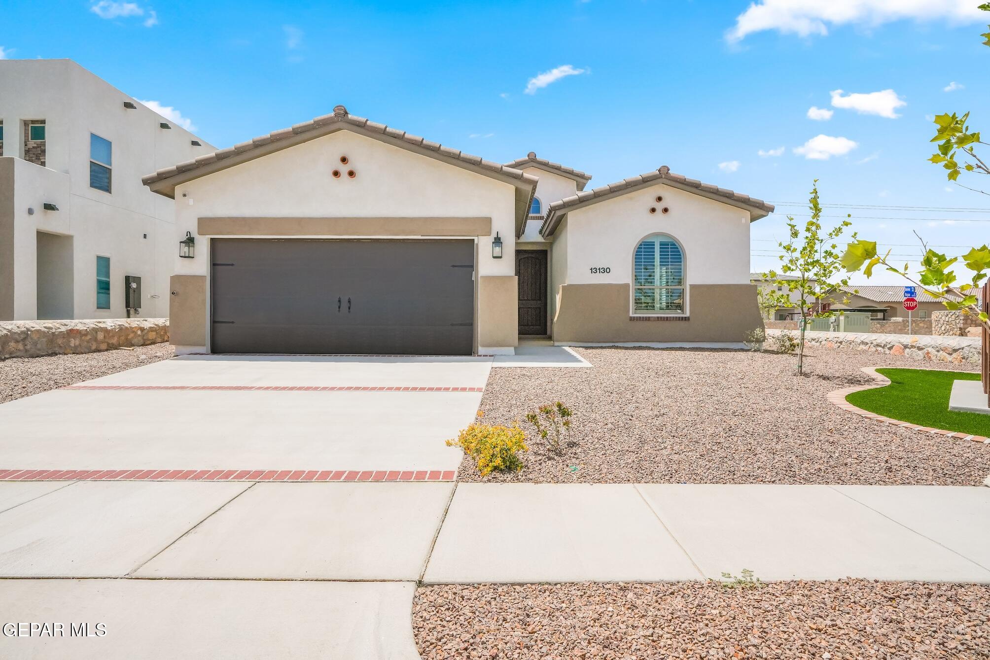 12411 Savvy Love Lane, El Paso, TX 79928