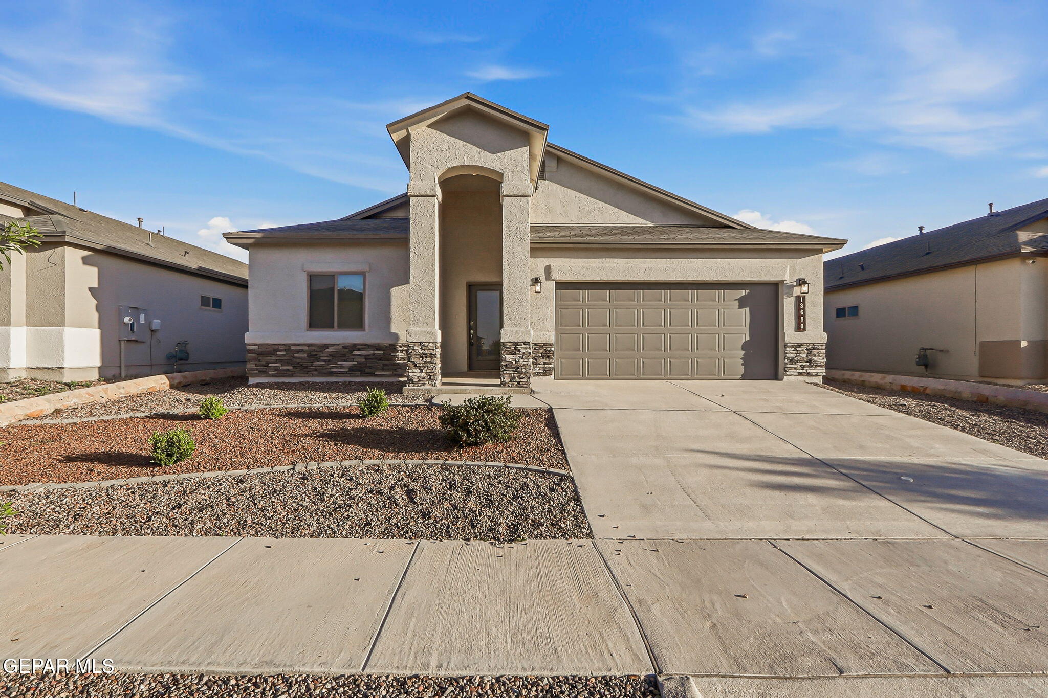 13680 LAGO VISTA Avenue, Horizon City, TX 79928