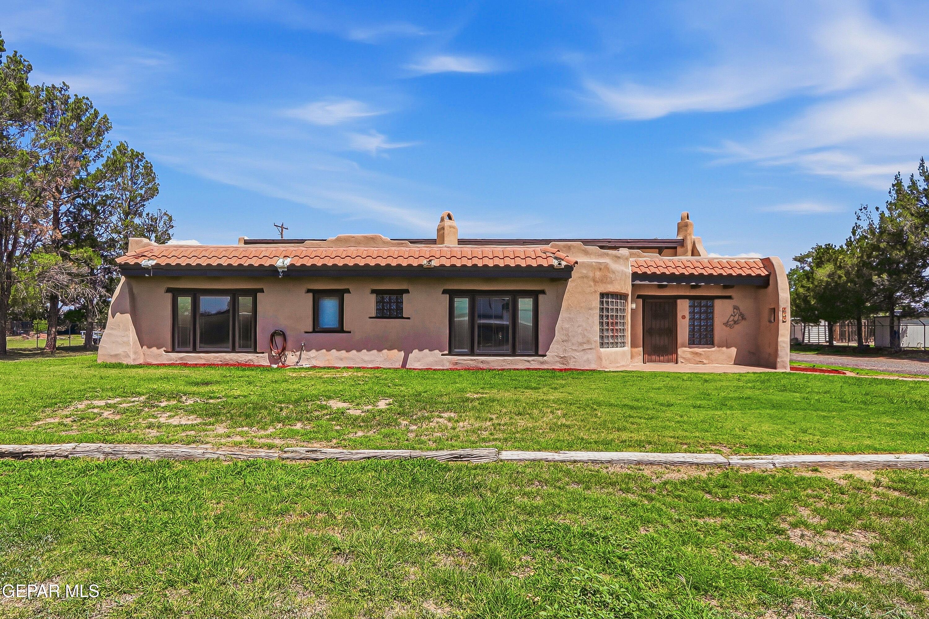 141 LIBBY Road, Canutillo, TX 79835