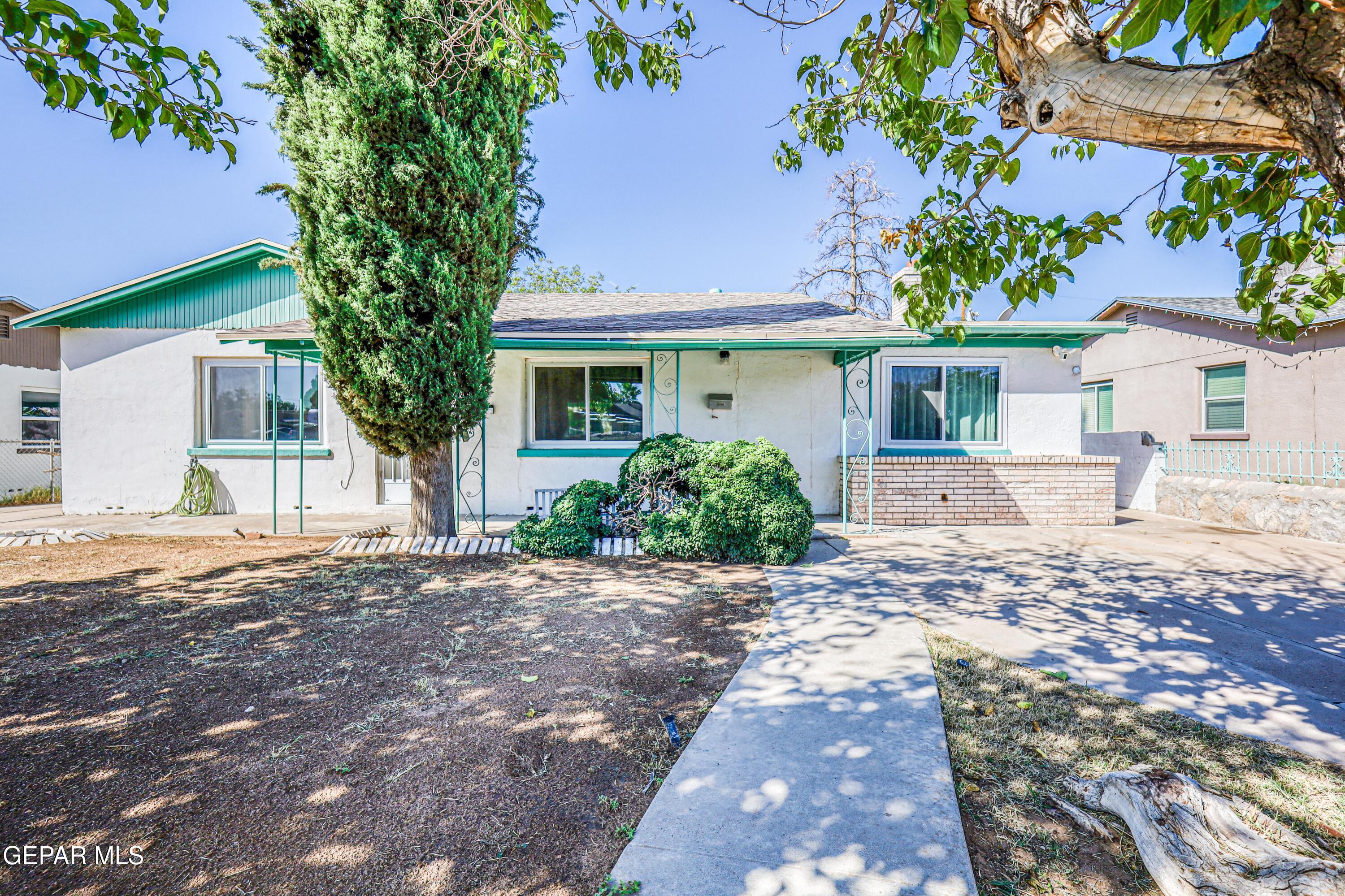 8328 COURTLAND Drive, El Paso, TX 79907