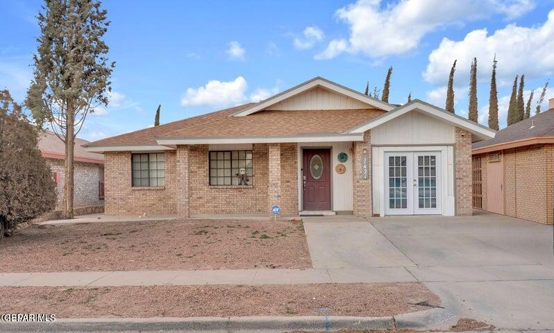 11421 LONE WOLF Circle, El Paso, TX 79936