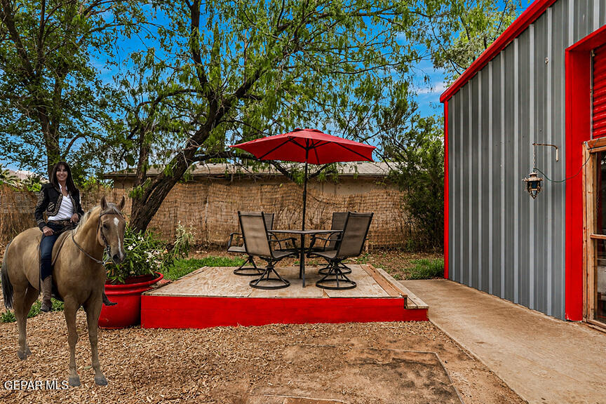 4015 EMORY Road, El Paso, TX 79922