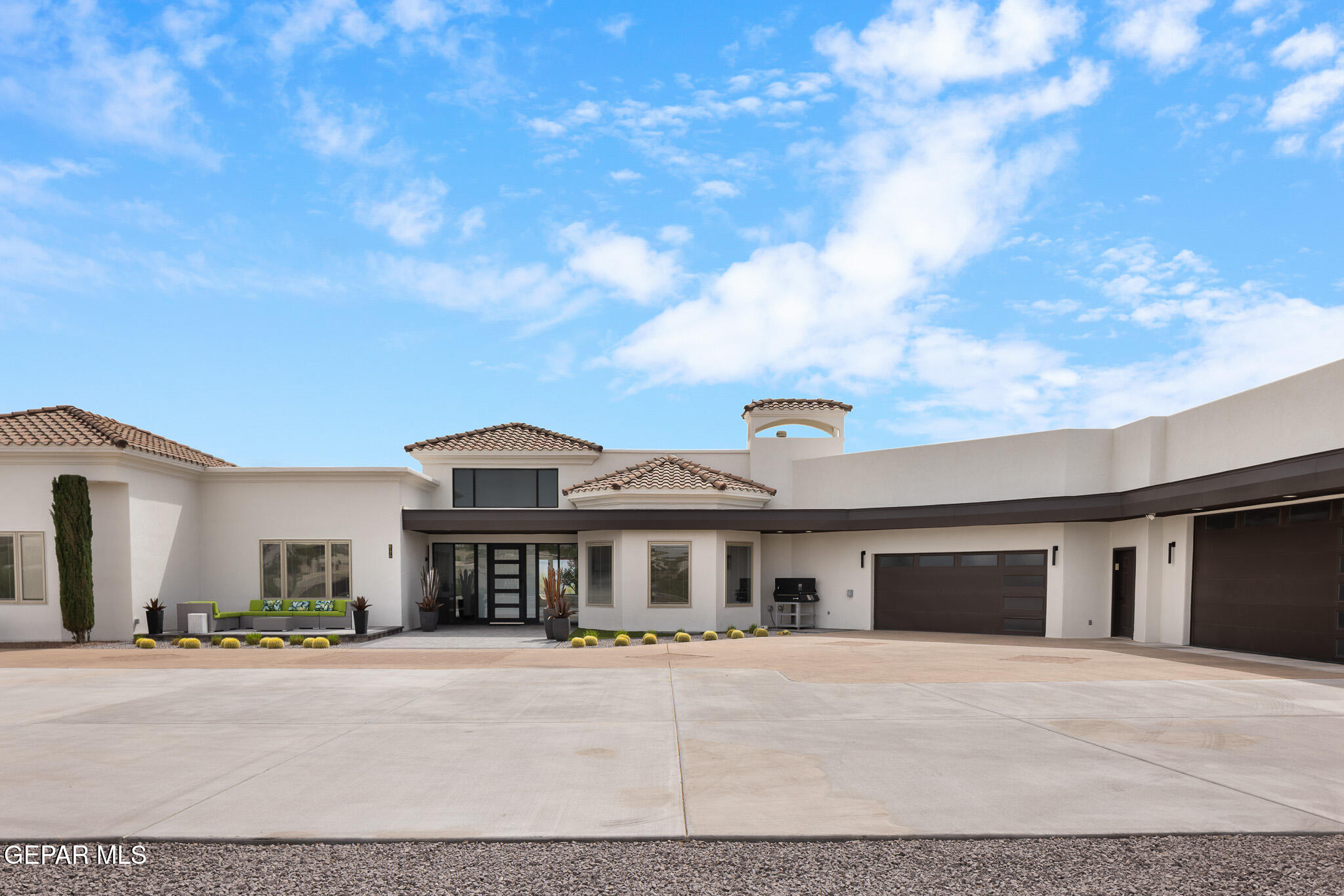 8176 CONSTITUTION Road, Las Cruces, NM 88007