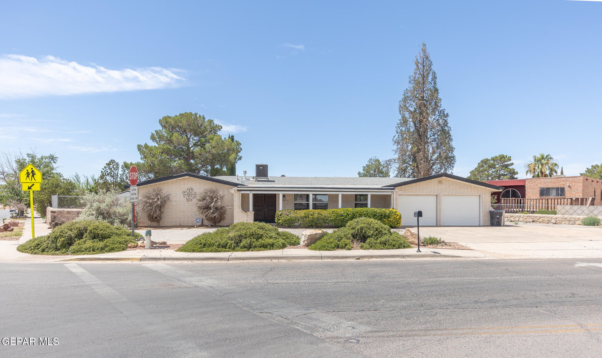 19019 Darrington Road, Horizon City, TX 79928