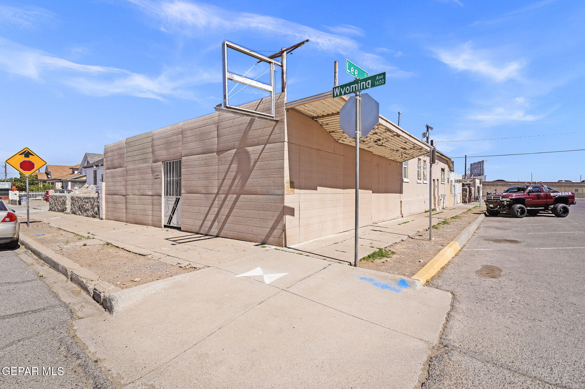1600 WYOMING Avenue, El Paso, TX 79902