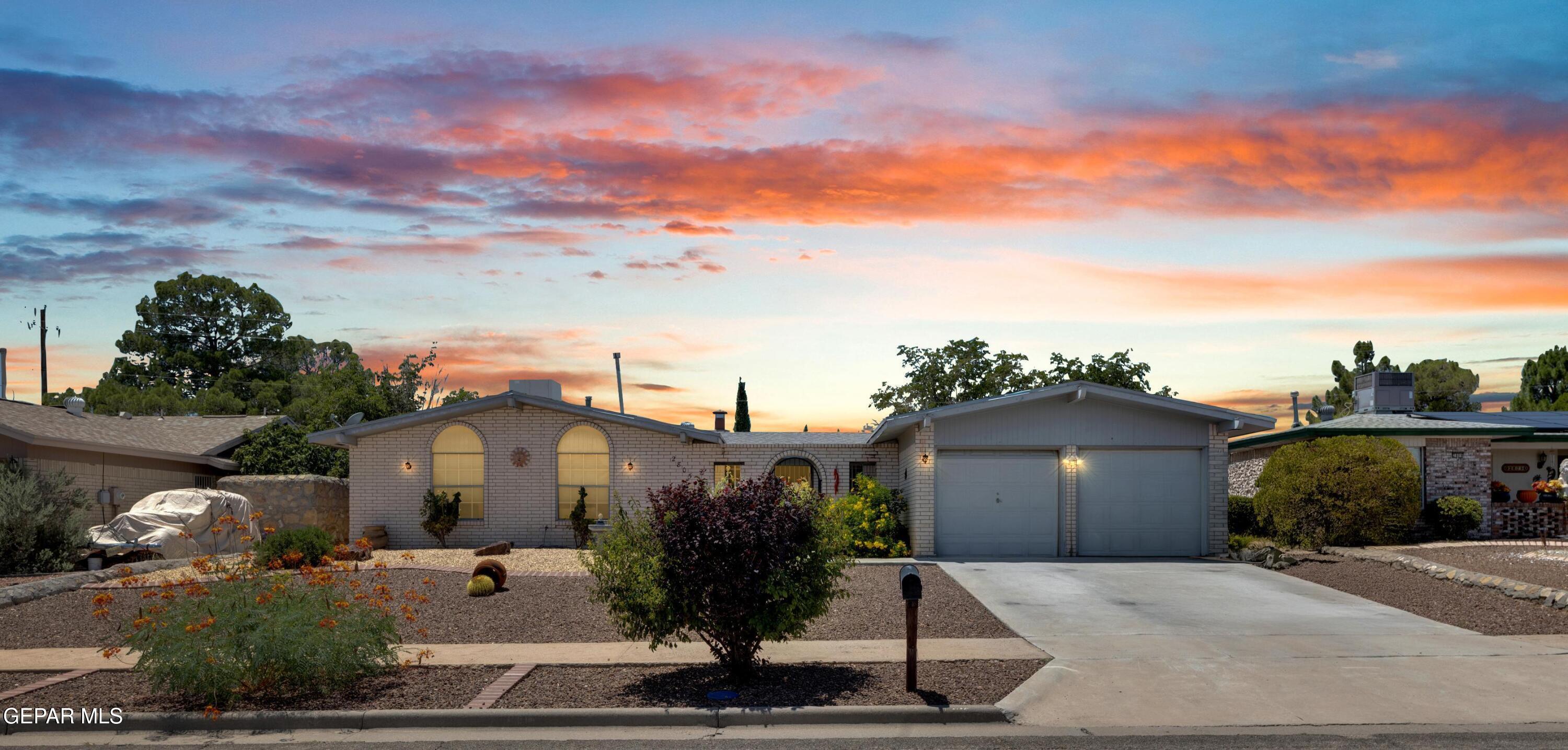 2805 Doug Ford Drive, El Paso, TX 79935