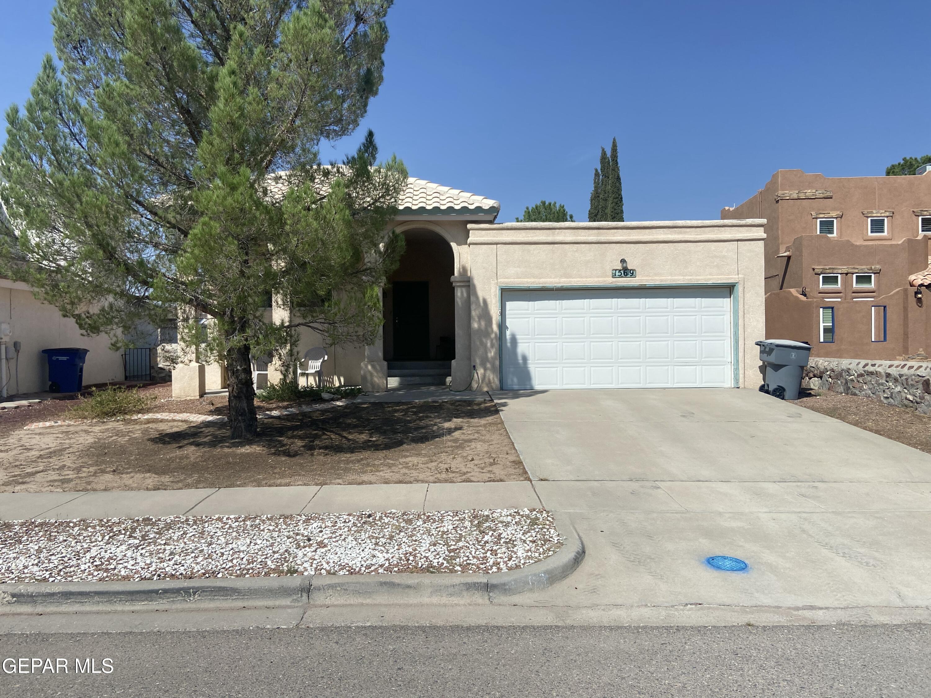 1569 PLAZA VERDE Drive, El Paso, TX 79912