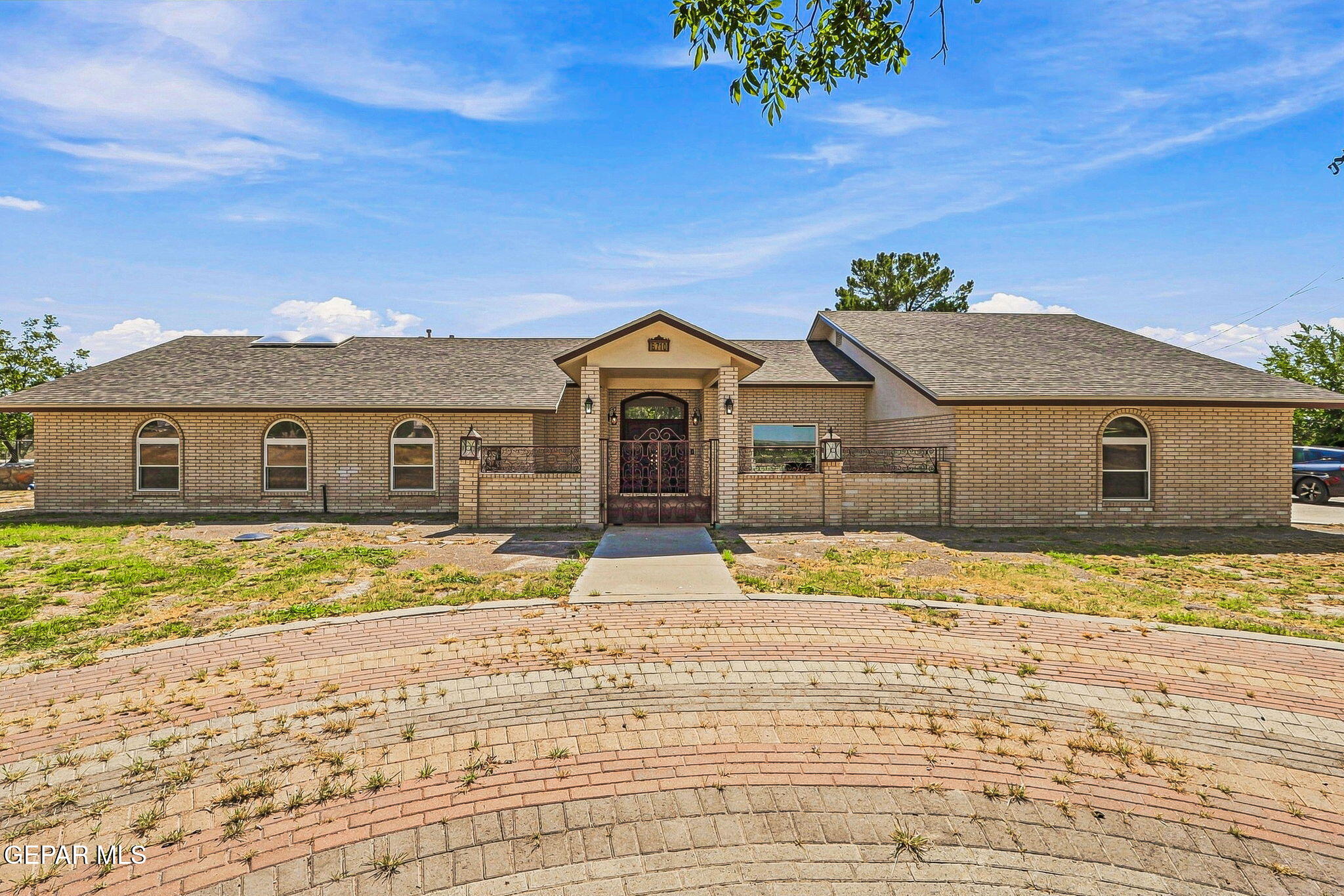 6710 Westside Drive, El Paso, TX 79932