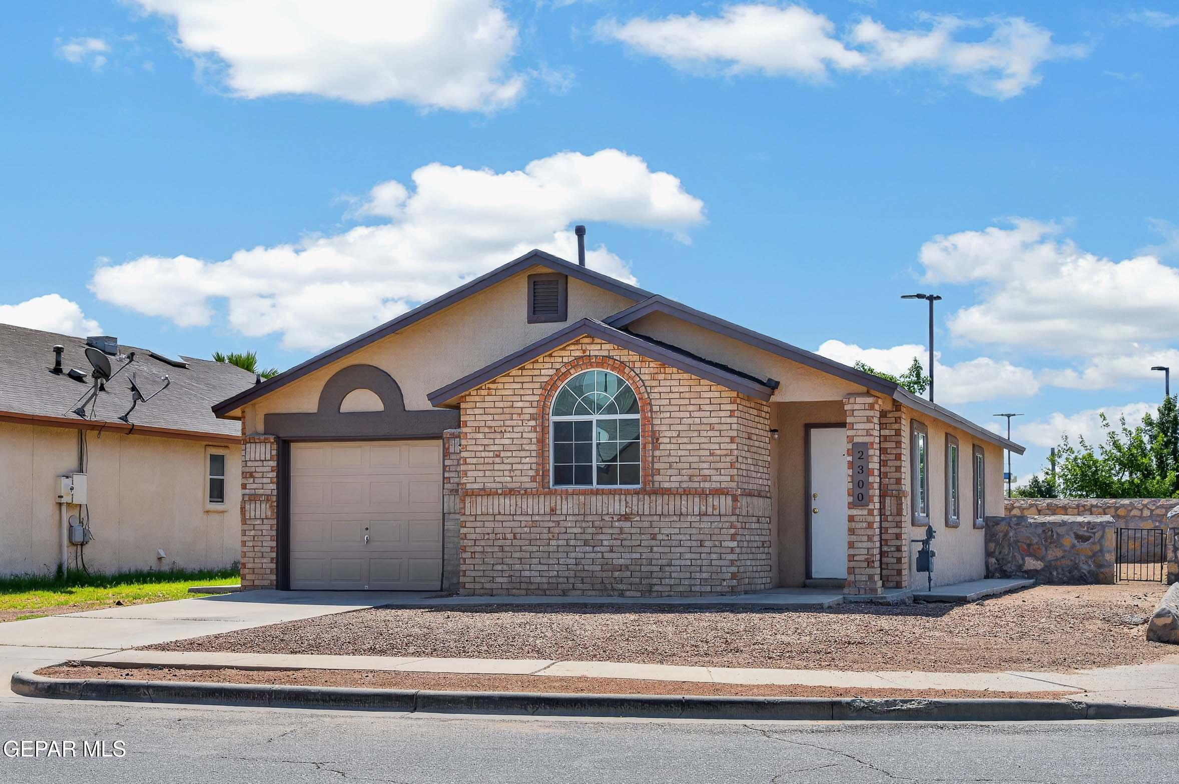 2300 TIERRA NEGRA Drive, El Paso, TX 79938