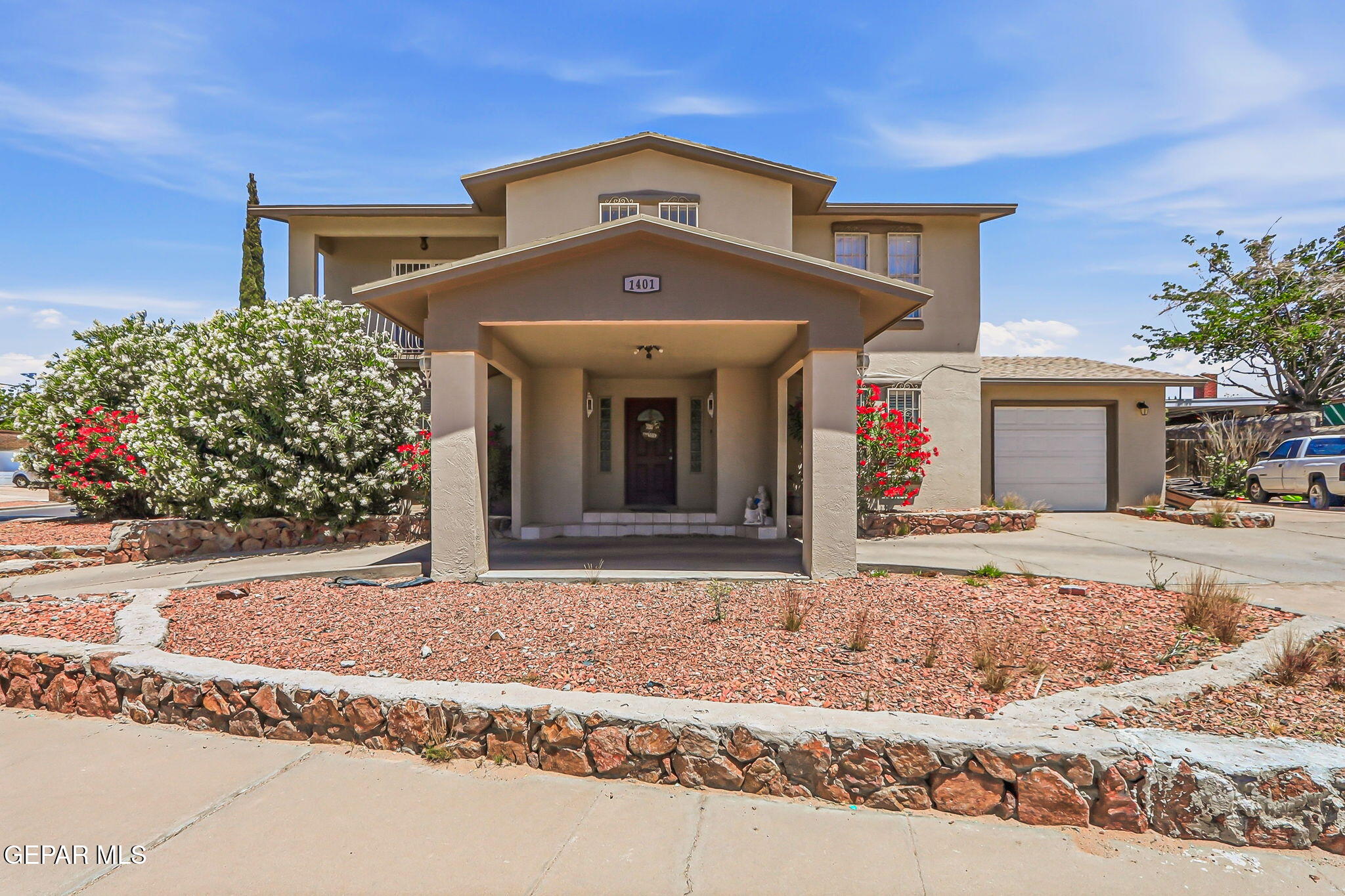 1530 Common Drive 2, El Paso, TX 79936