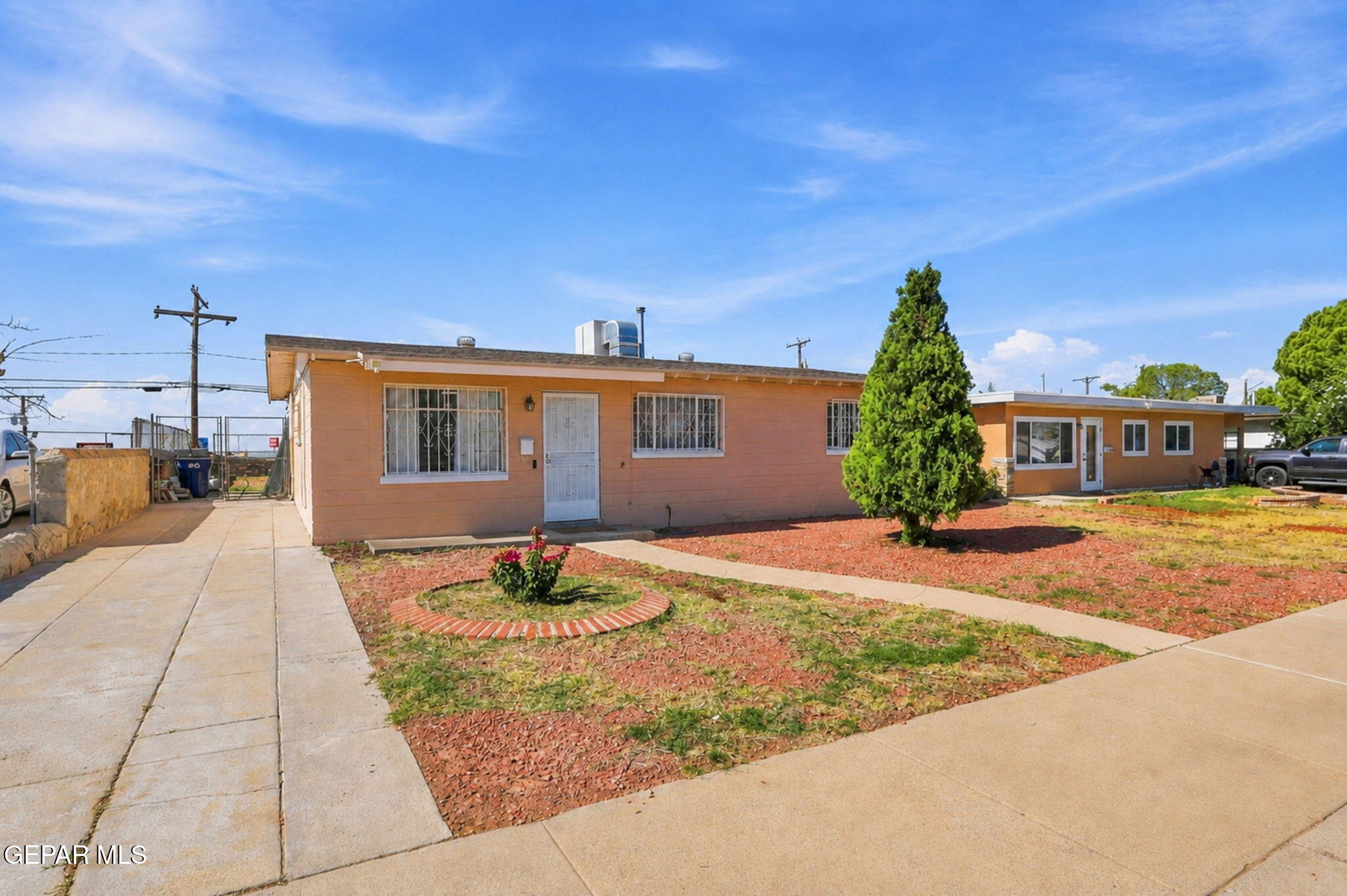 6308 NAVAJO Avenue, El Paso, TX 79925