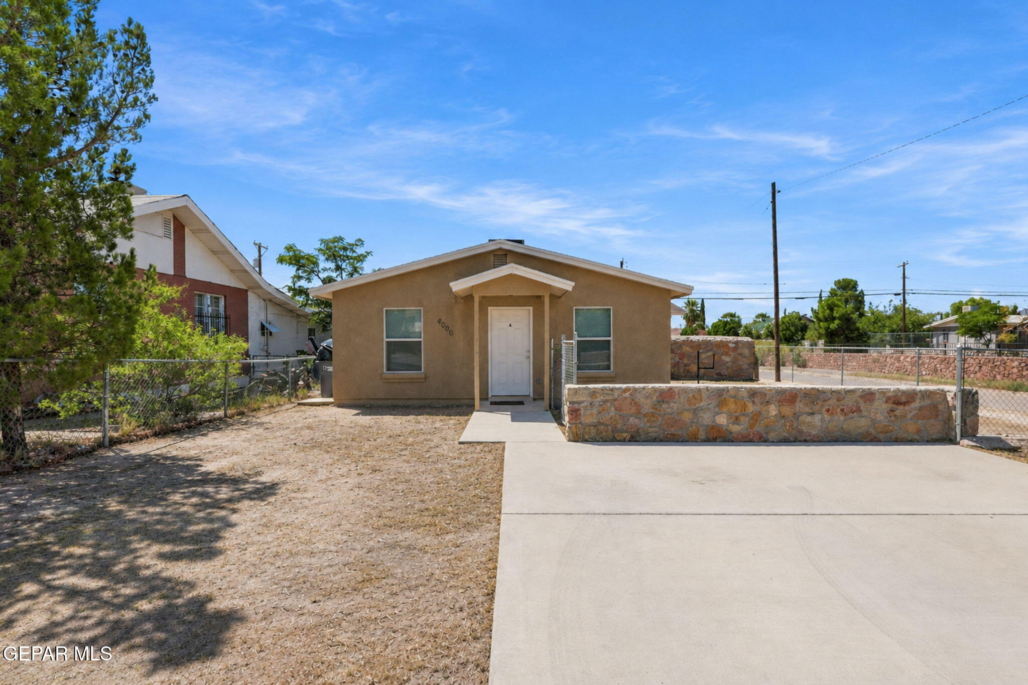 4000 CLIFTON Avenue A/B, El Paso, TX 79903