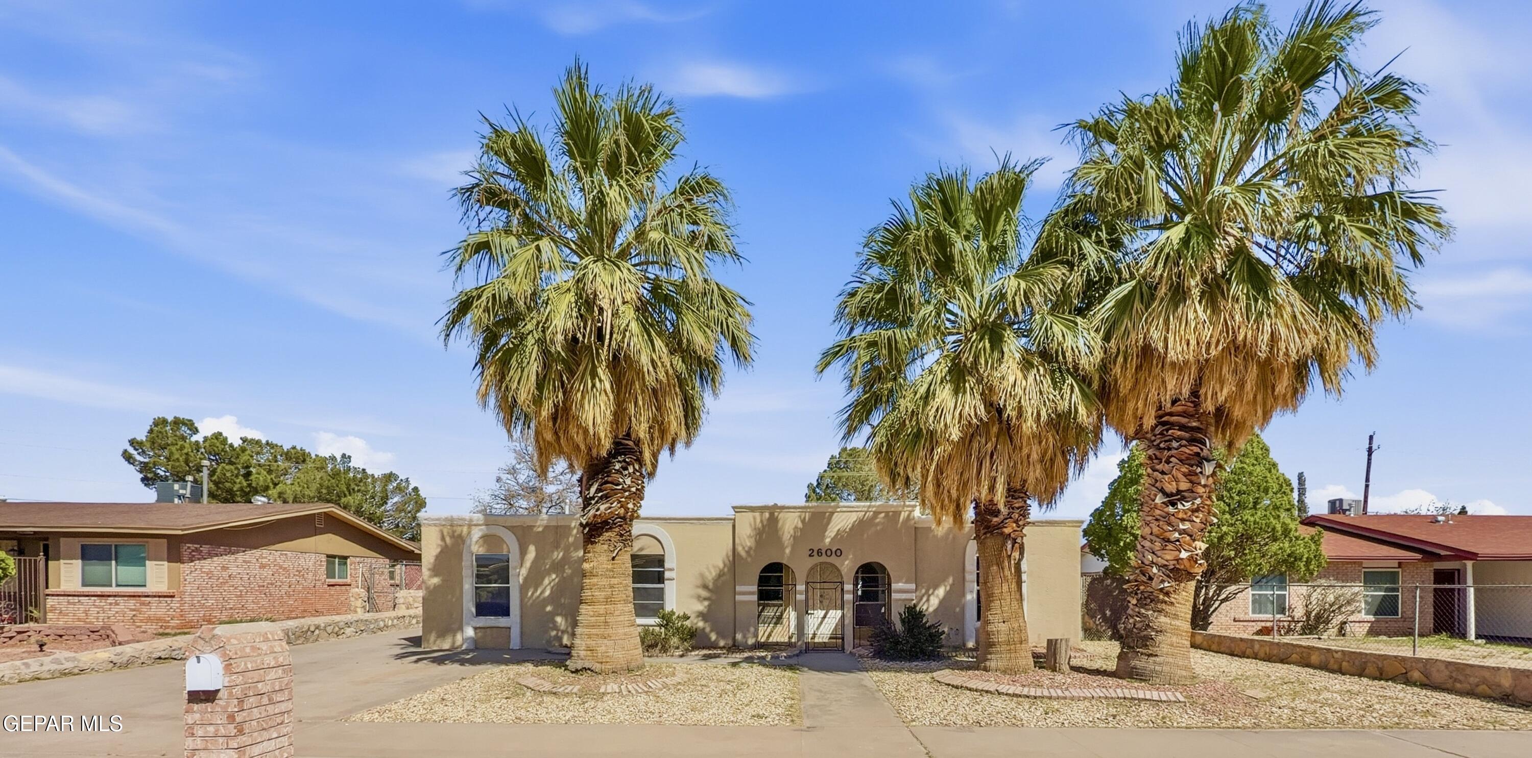 2600 GENE LITTLER Drive, El Paso, TX 79936