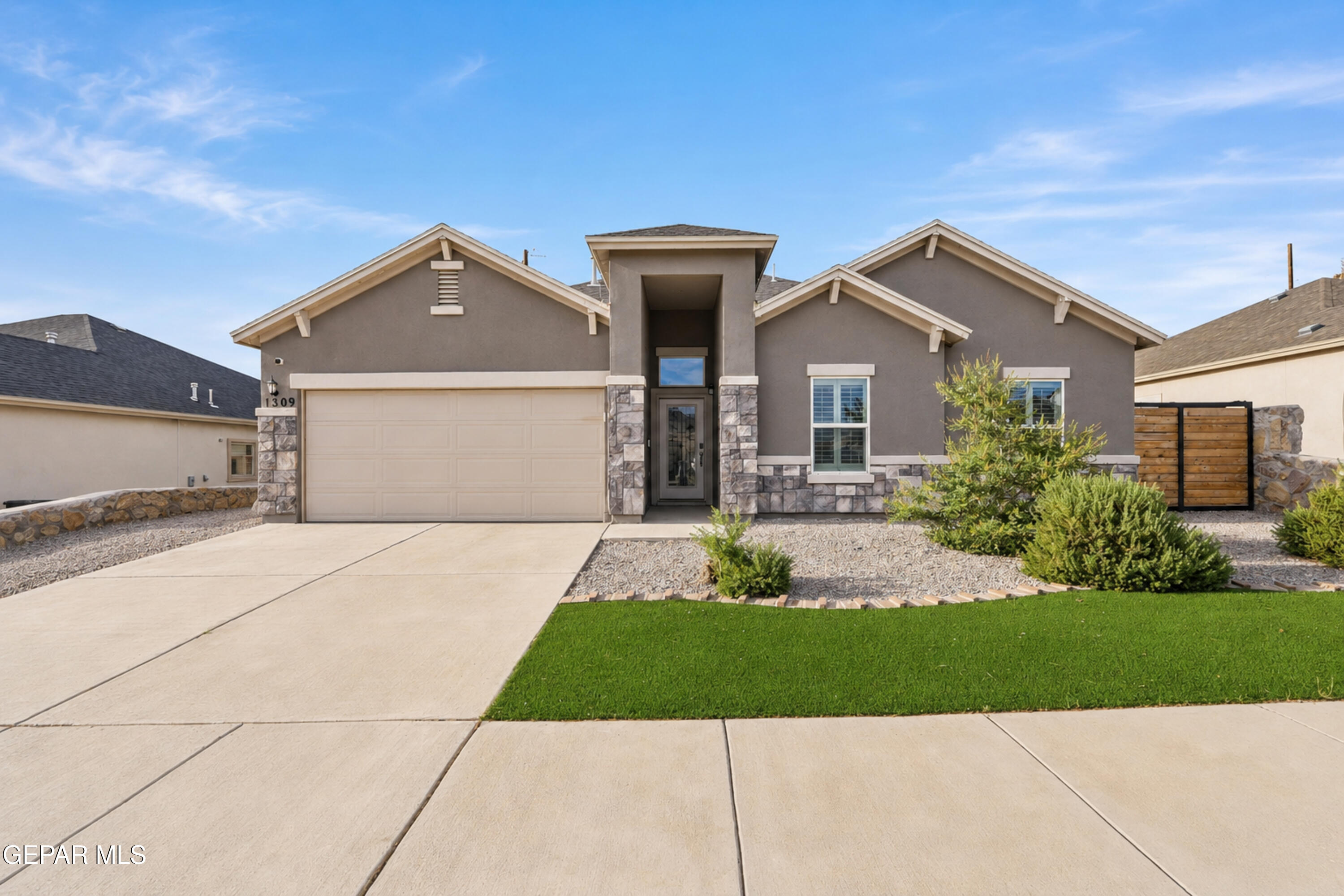 1309 HICKERSON Drive, Canutillo, TX 79835
