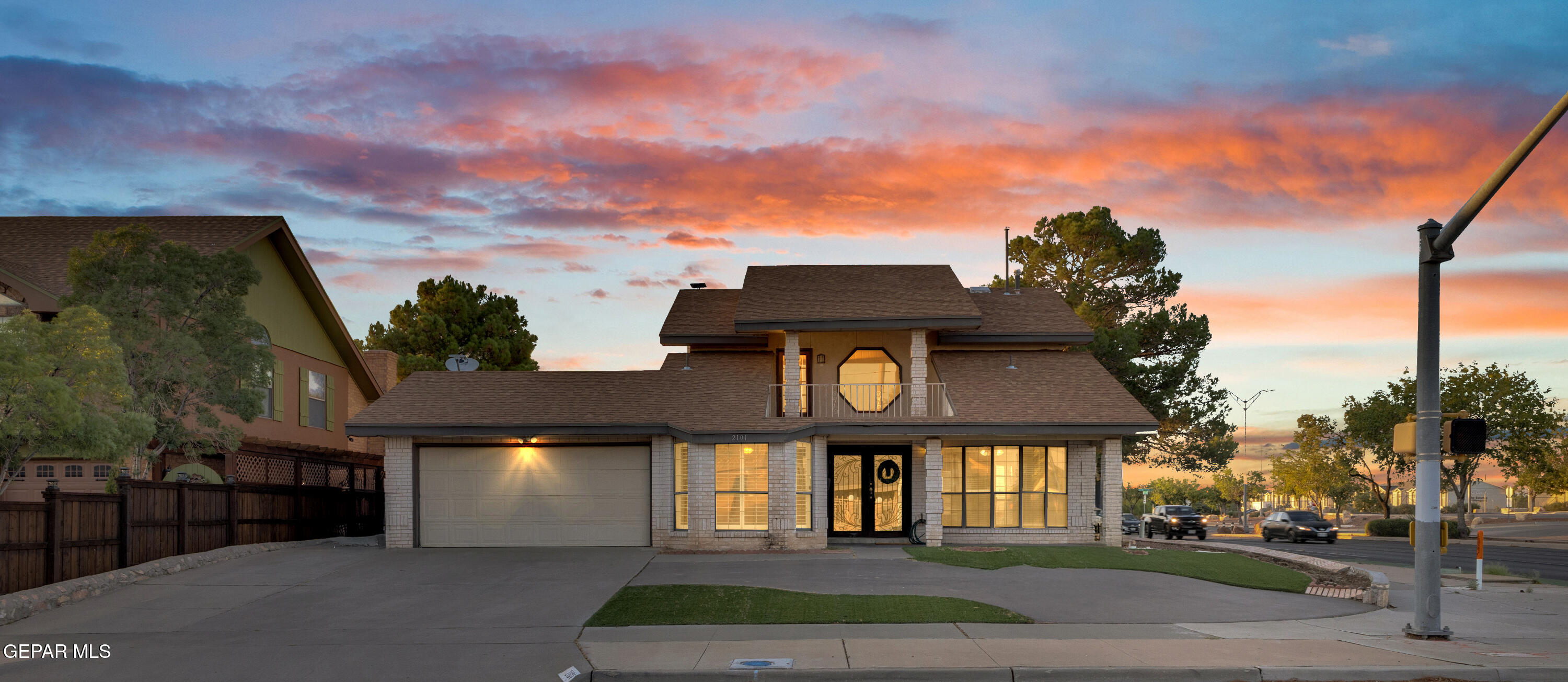 2101 E GLEN Drive, El Paso, TX 79936