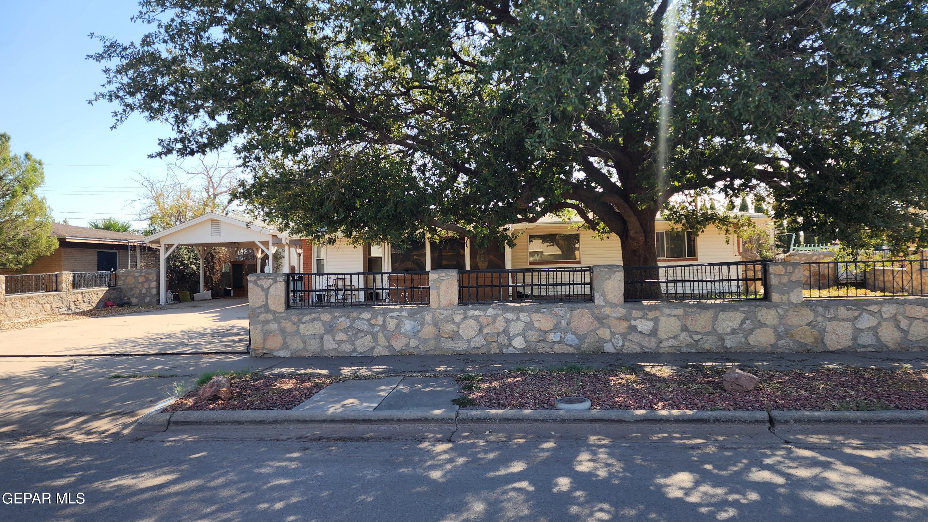 3424 KIRKWALL Road, El Paso, TX 79925