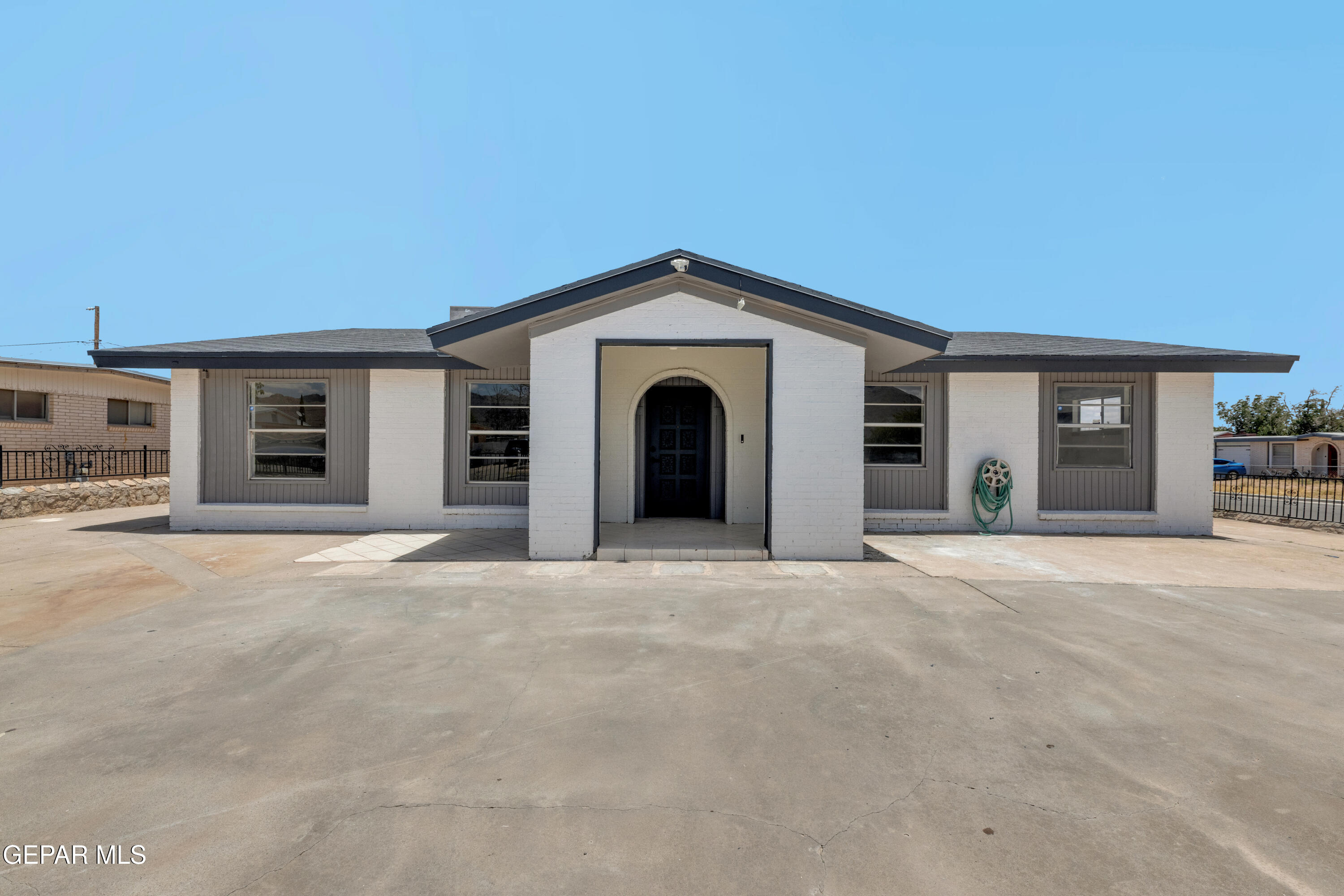 10440 HODGES Circle, El Paso, TX 79924