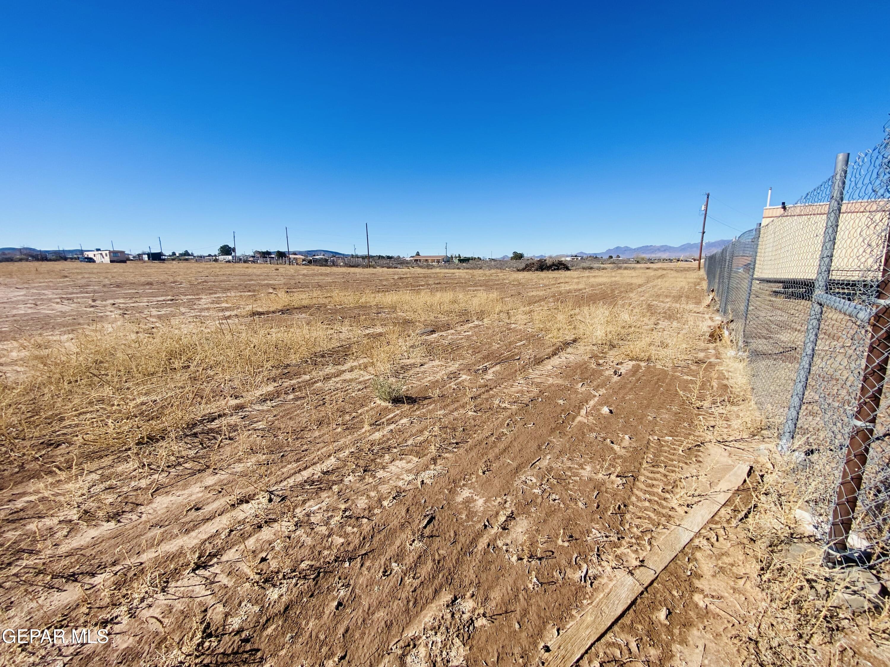 2040 Green Tree Loop, Chaparral, NM 88081