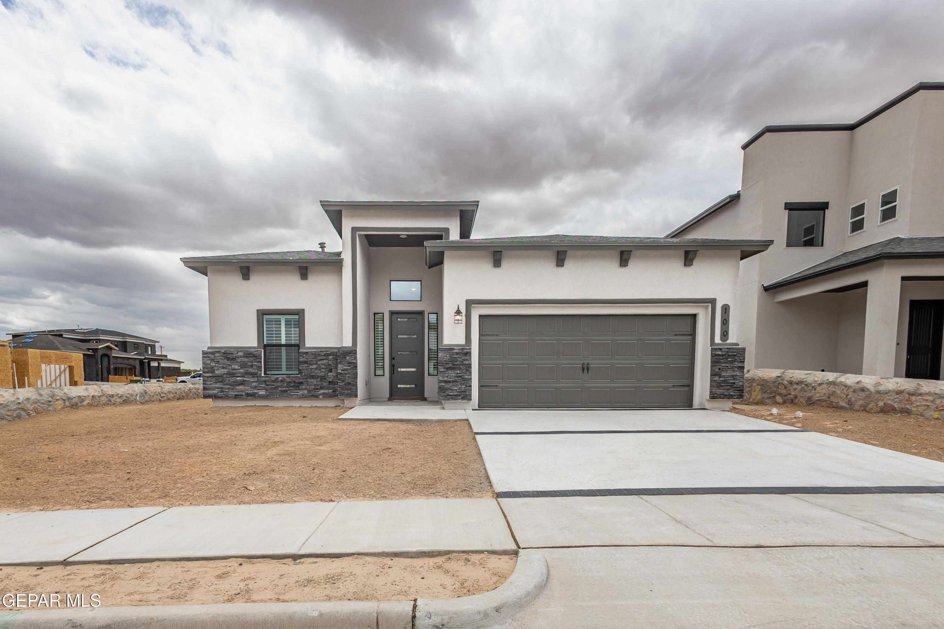 230 Bonnie Trail, Sunland Park, NM 88063