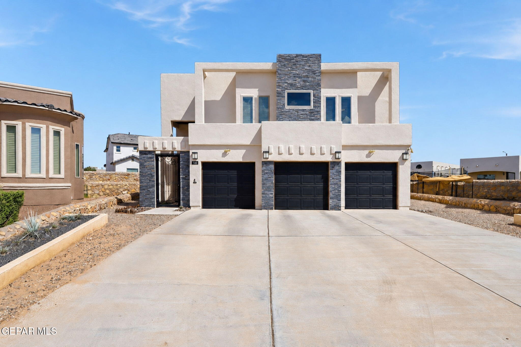 940 CLAPHAM Street, El Paso, TX 79928