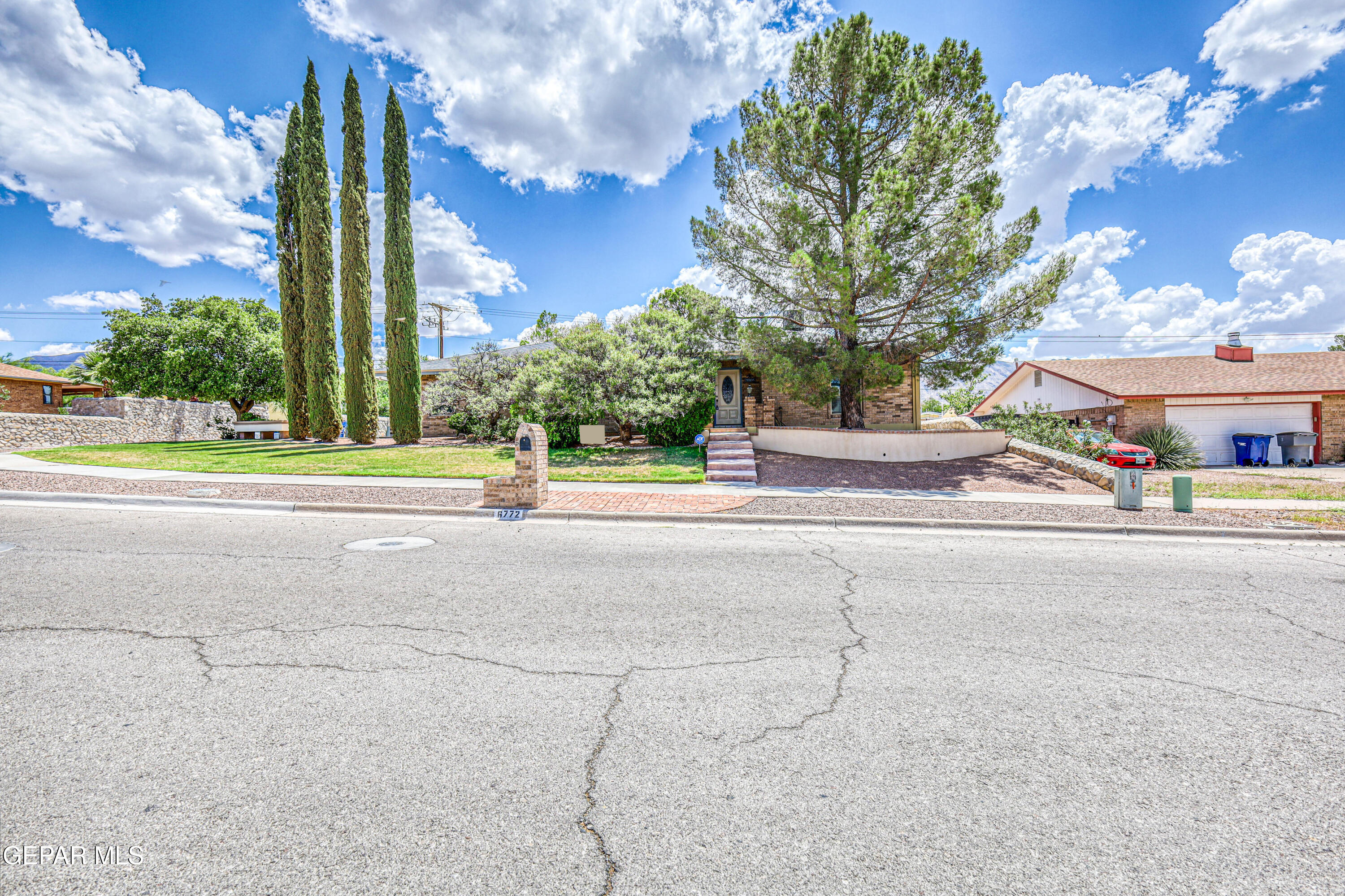6772 VILLA HERMOSA Drive, El Paso, TX 79912