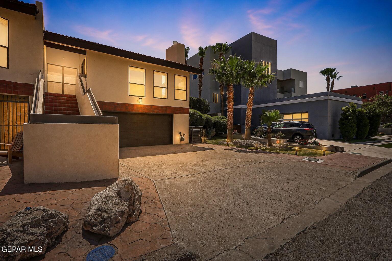 200 CANYON TERRACE Drive, El Paso, TX 79902