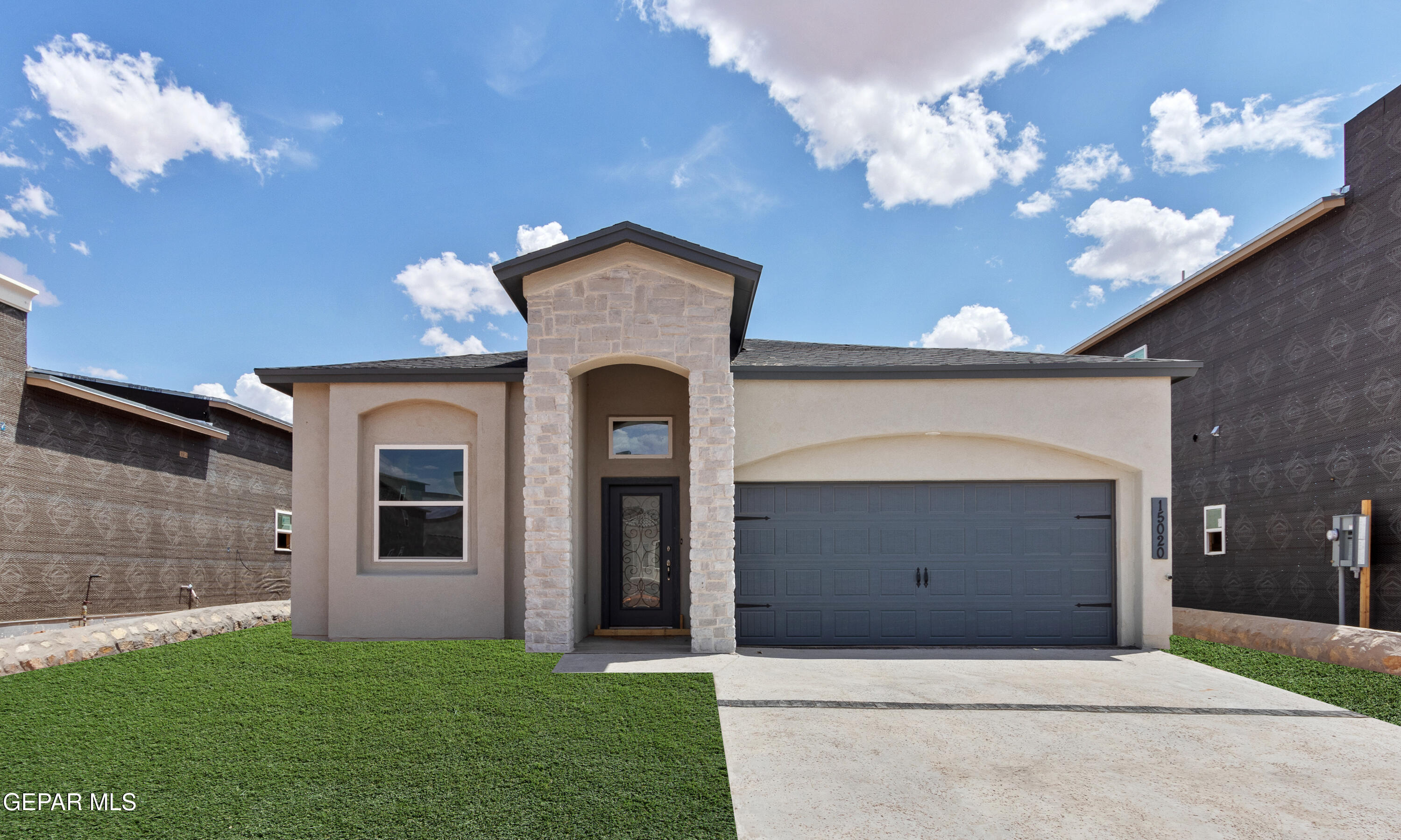 215 Bonnie Trail, Santa Teresa, NM 88008