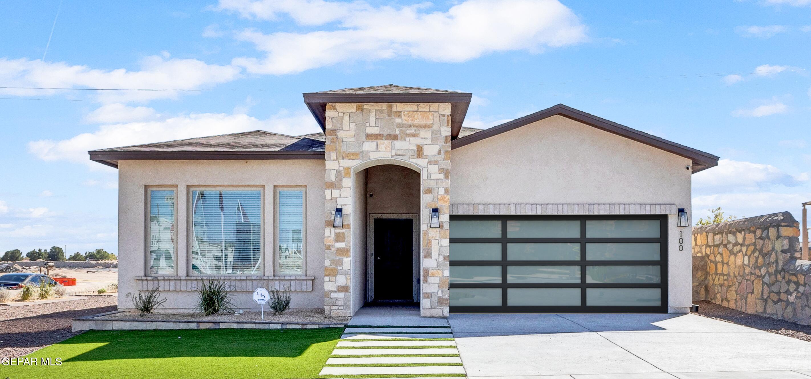 100 Bonnie Trail, Sunland Park, NM 88063
