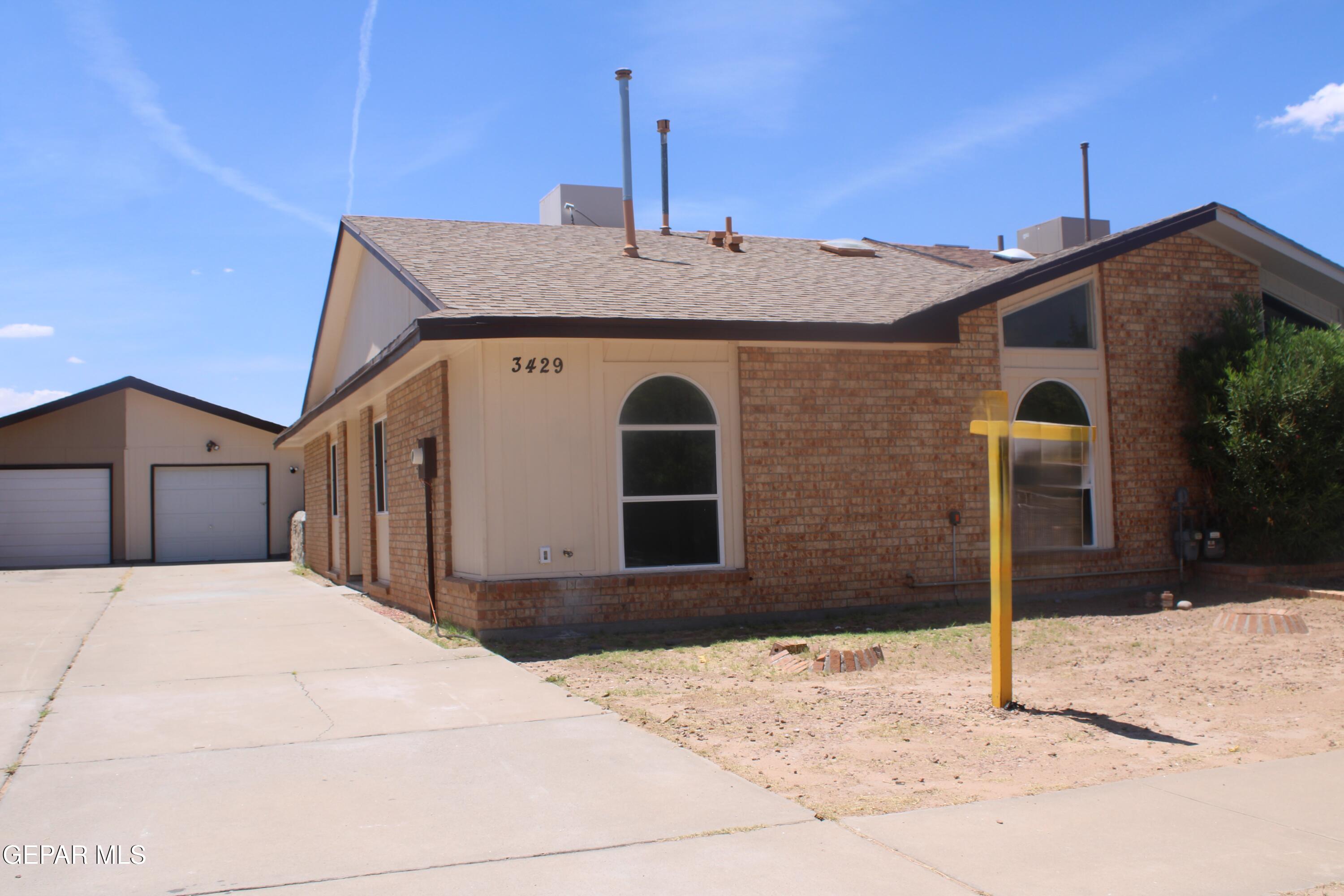 3429A Risner Place, El Paso, TX 79936